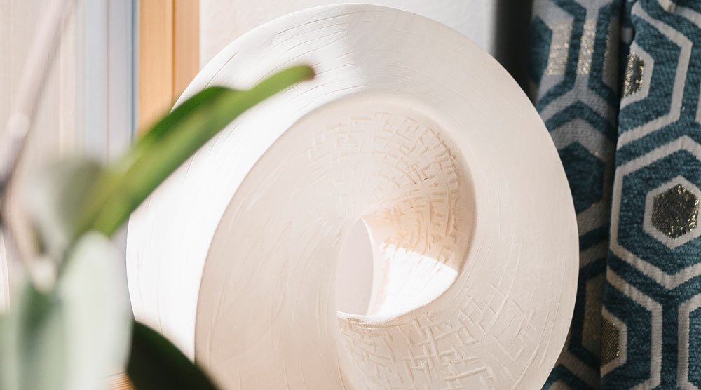 20 Modern Urns For Ashes