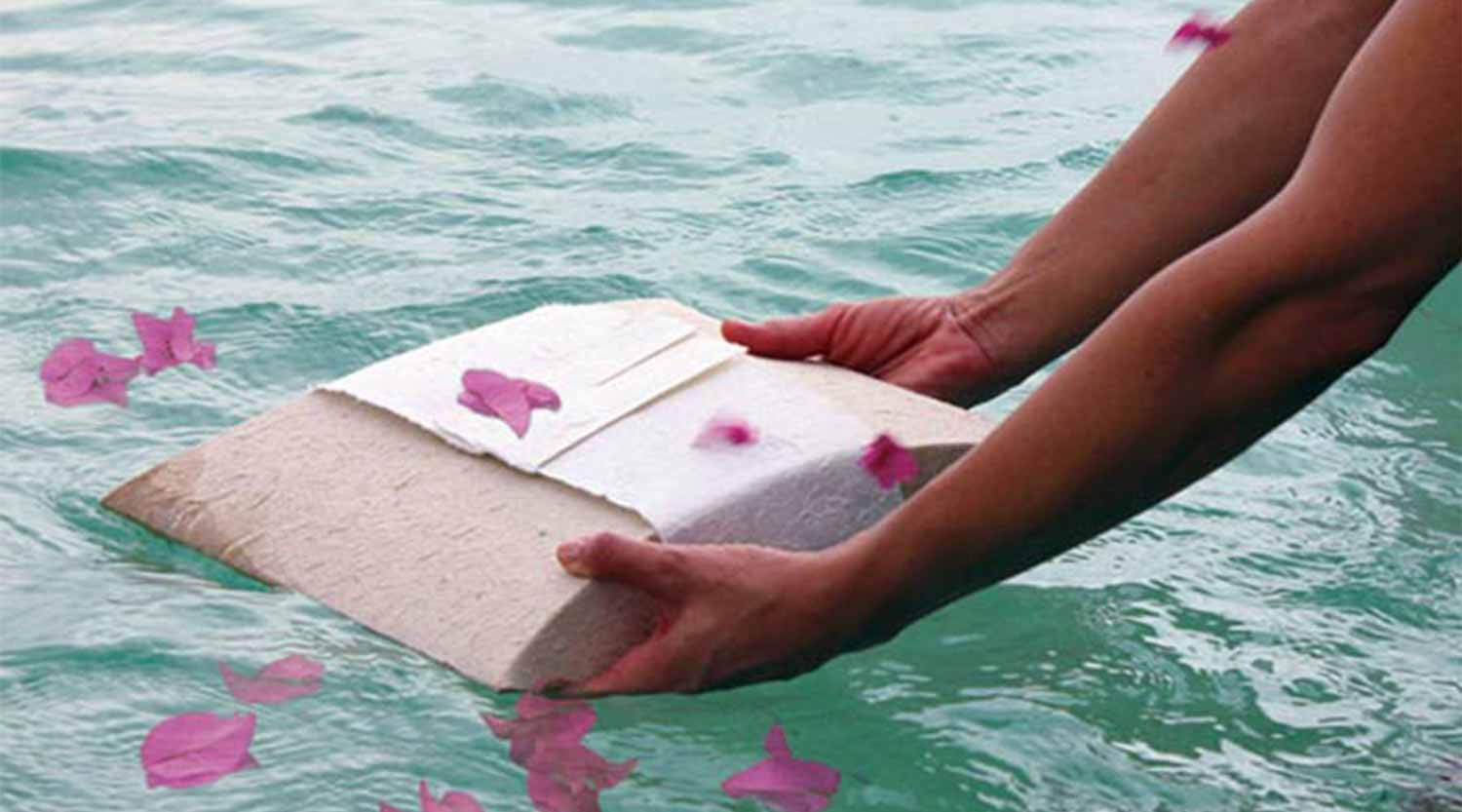 3 Beautiful Biodegradable Water Urns for Ashes