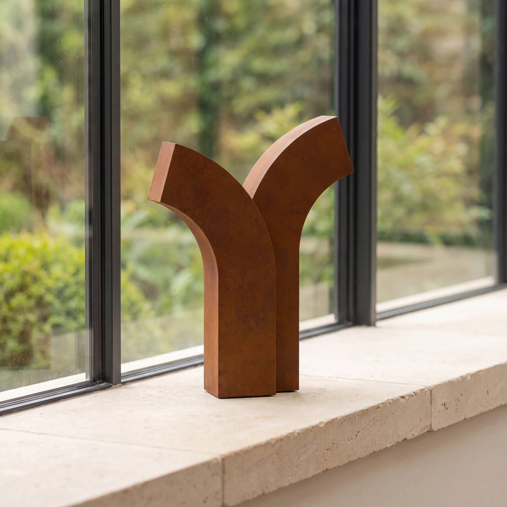 Ascension-Adult-Cremation-Urn-for-Ashes-in-Corten-Steel-amto_garden_room
