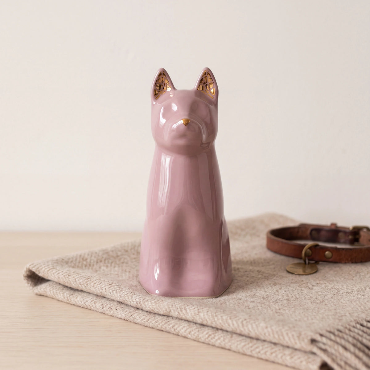 Barkley-Dog-Urn-for-Ashes-in-Pink-pet_blanket_fold