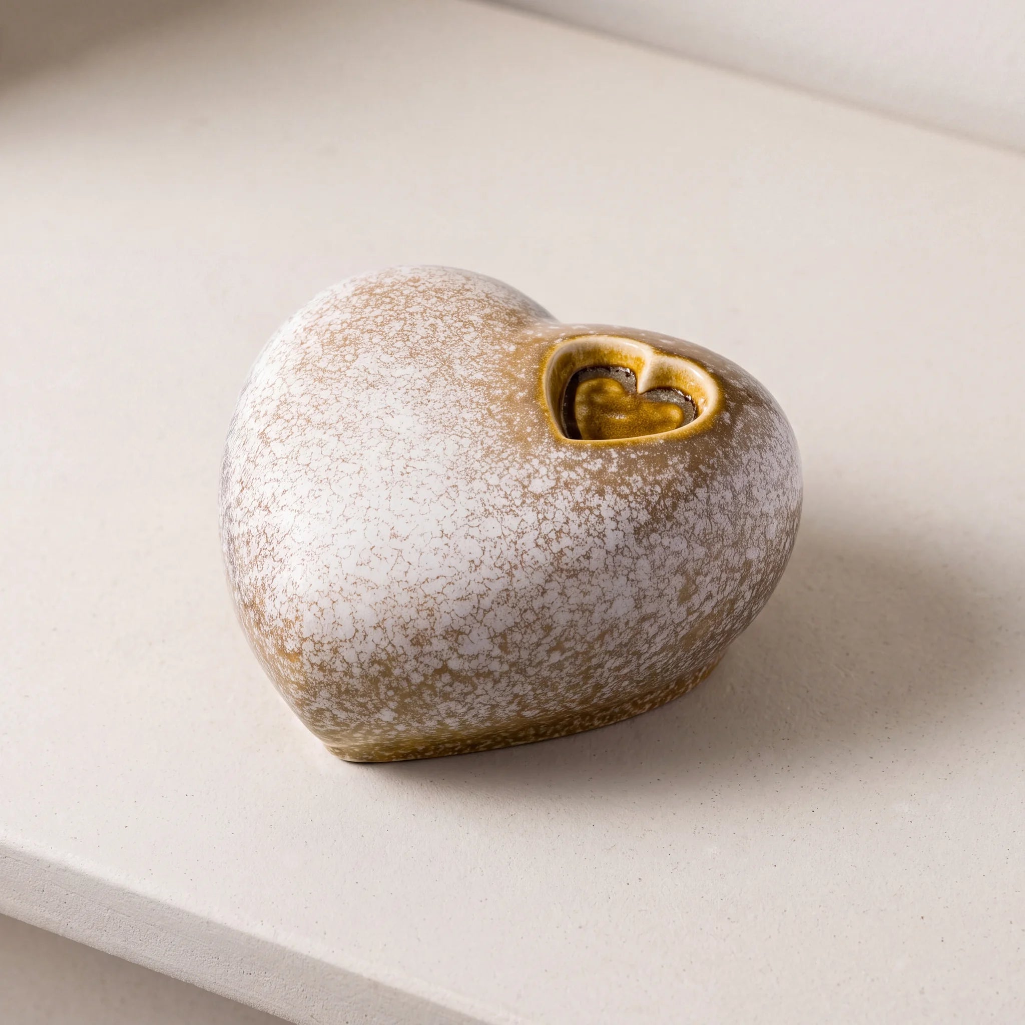 Big-Heart-Double-Urn-for-Ashes-in-Sandy-White-heart_stoneware_above