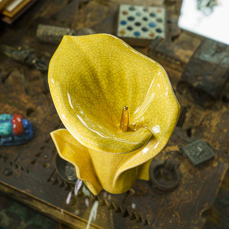 Calla Lilly Medium Cremation Urn for Ashes Yellow Crackle Glaze Top View on Coffee Table