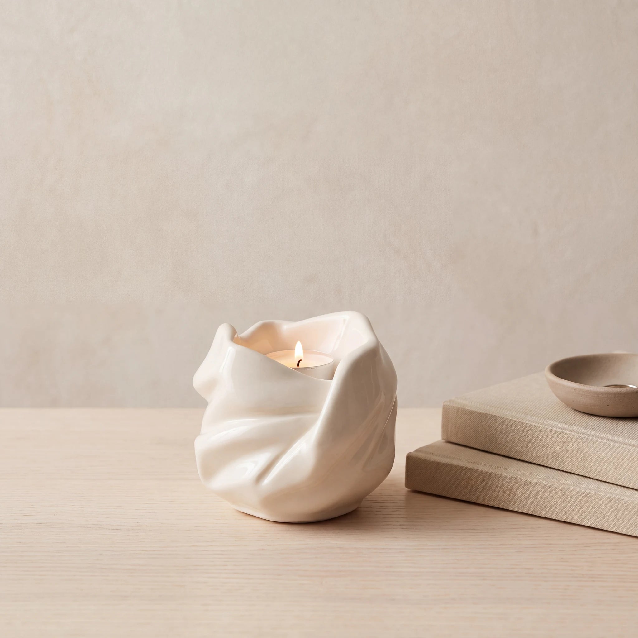 Comfort-Candle-Small-Urn-for-Ashes-in-Cream-keepsake_books_dish-Left-Angle
