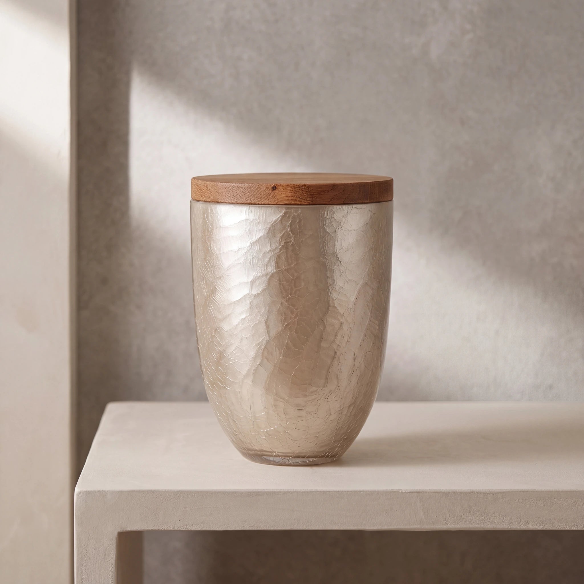 Crystal Adult Cremation Urn for Ashes with Oak Lid in Cappuccino