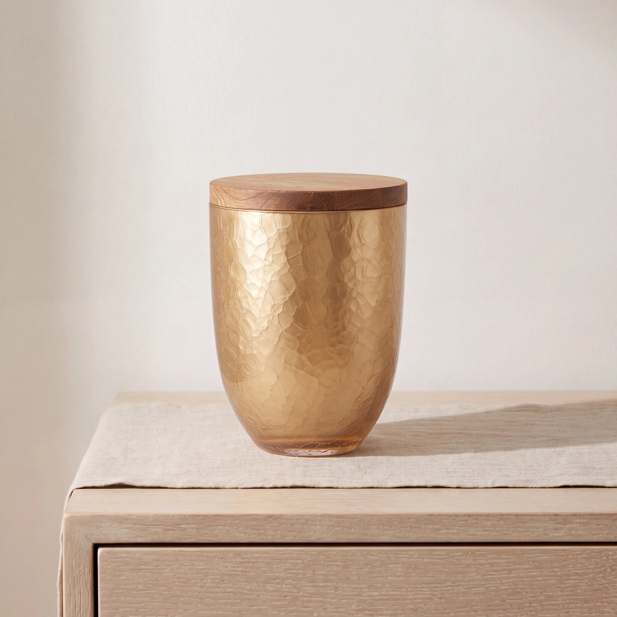 Crystal Adult Cremation Urn for Ashes with Oak Lid in Gold
