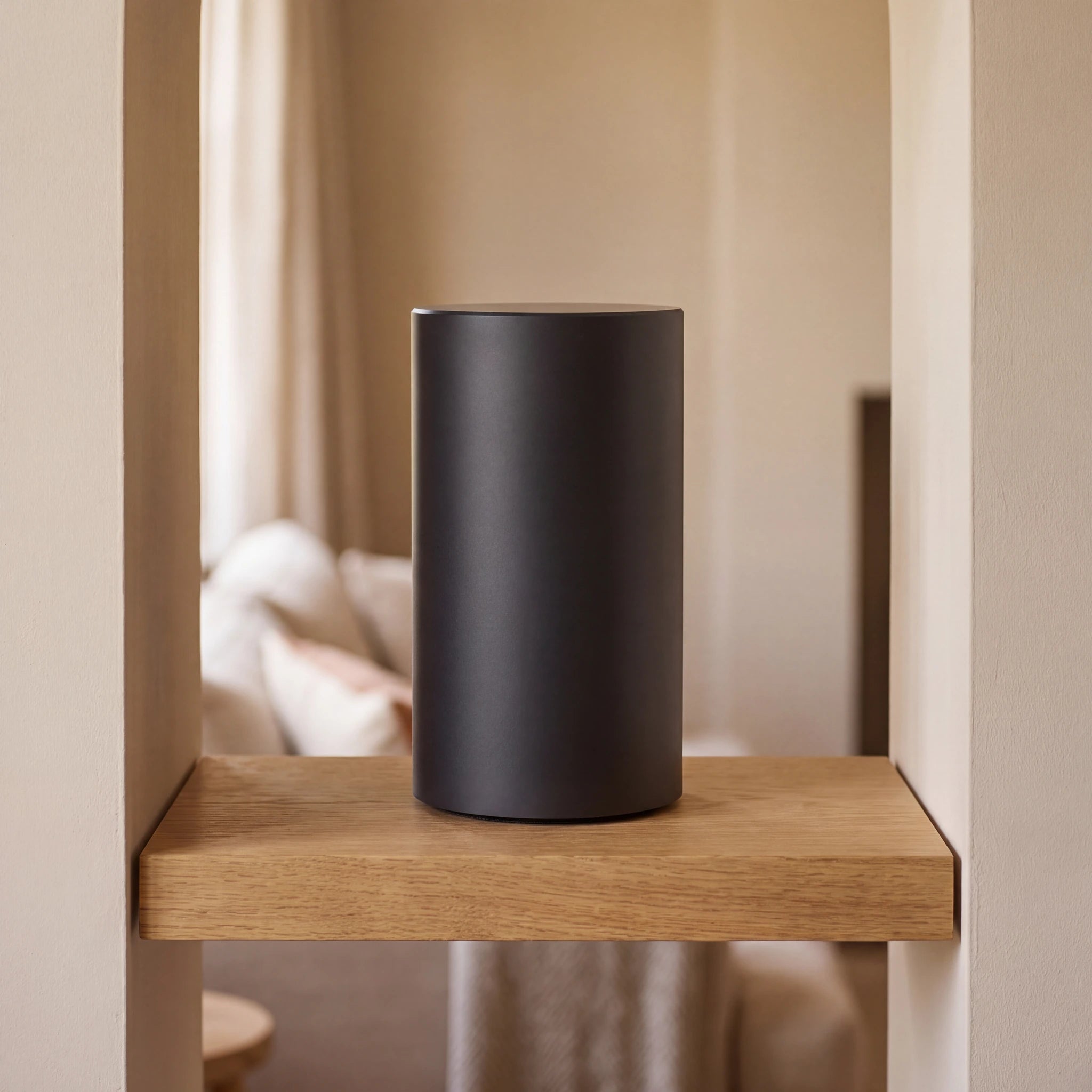 Cylinder-Adult-Cremation-Urn-for-Ashes-in-Matte-Black-Stainless-Steel-amto_alcove