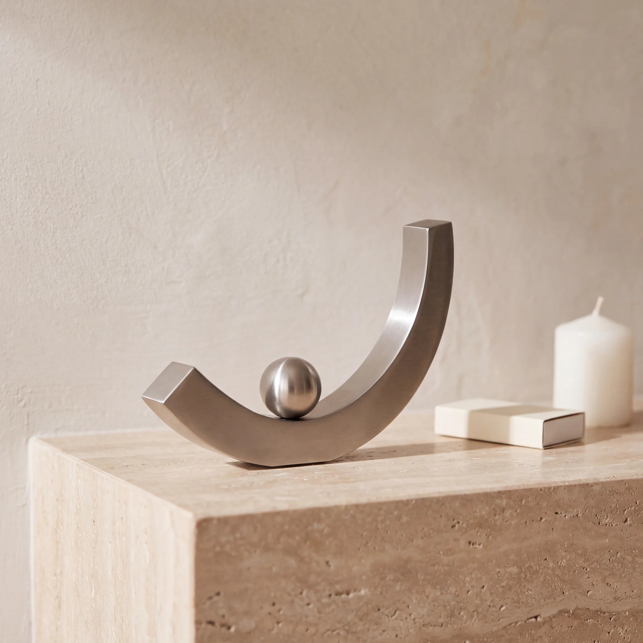 Equilibrium-Small-Urn-for-Ashes-in-Stainless-Steel-keepsake_pillar_matchbox