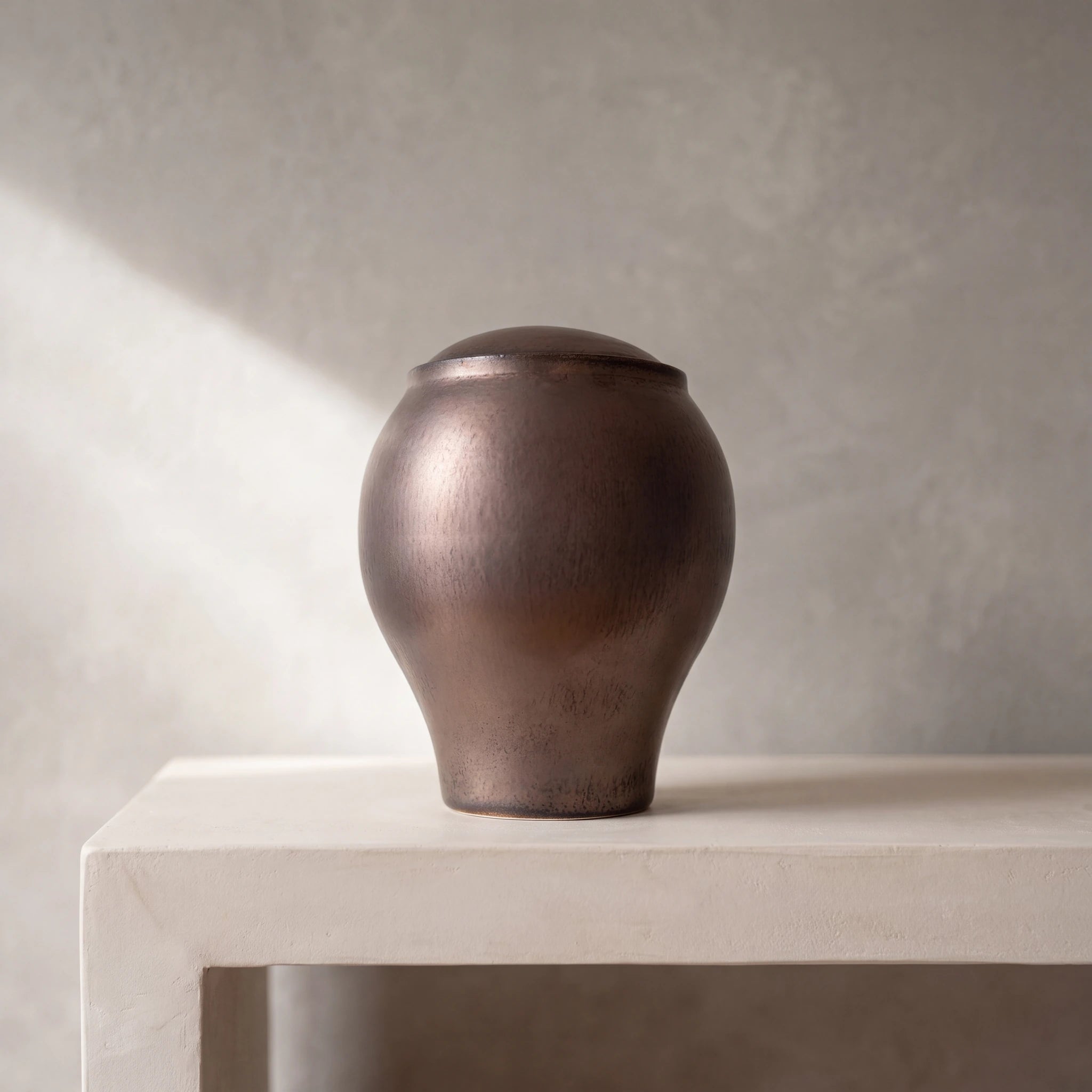 Gold Classic Adult Cremation Urn for Ashes