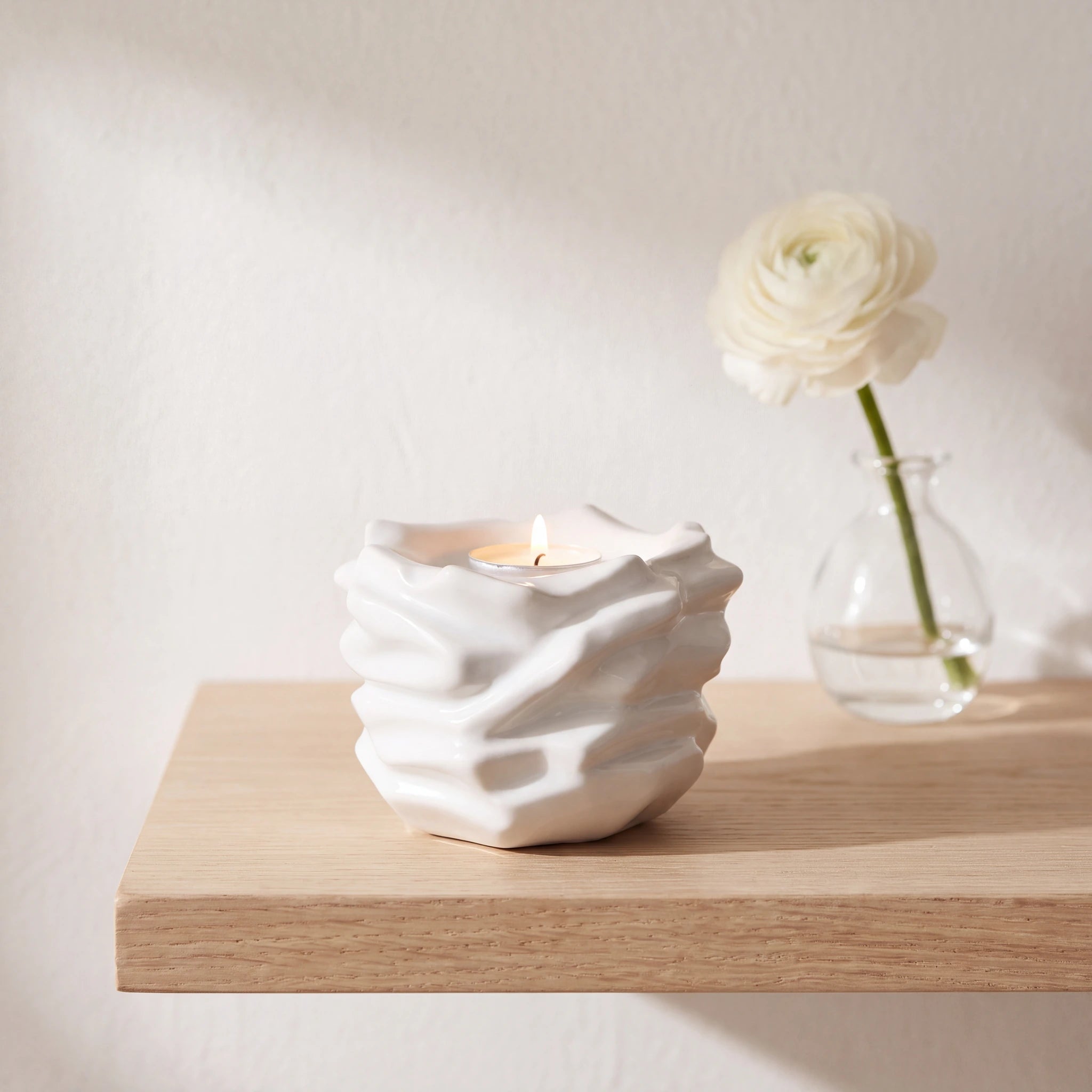 Illumination-Candle-Small-Urn-for-Ashes-in-White-keepsake_bud_vase