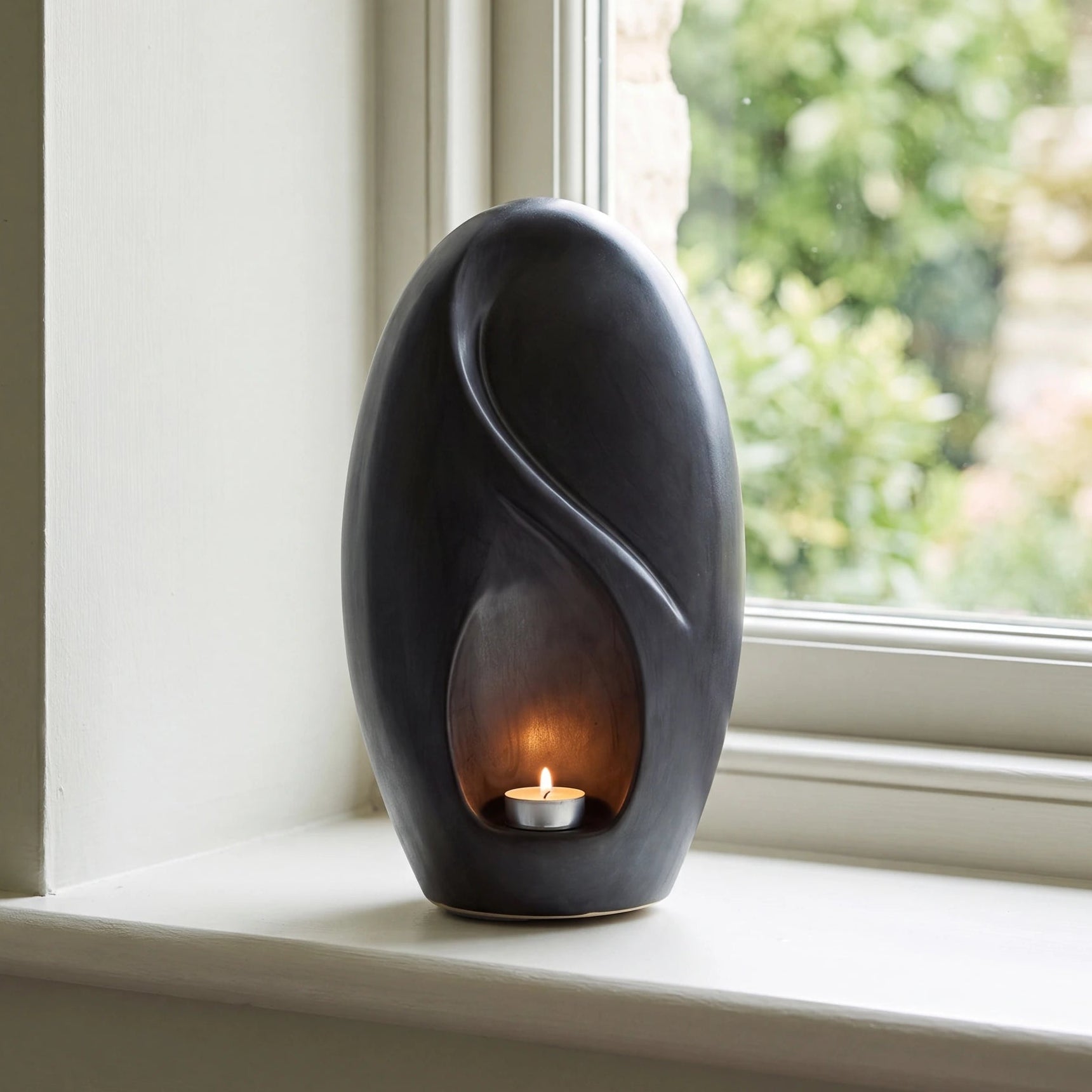 Infinity Adult Cremation Urn for Ashes in Matte Black