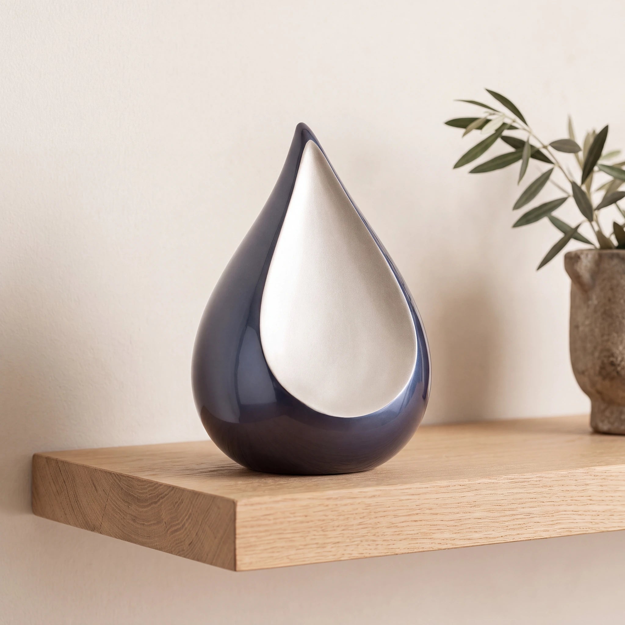 Odyssee Metal Teardrop Urn for Ashes in Midnight Blue and Silver
