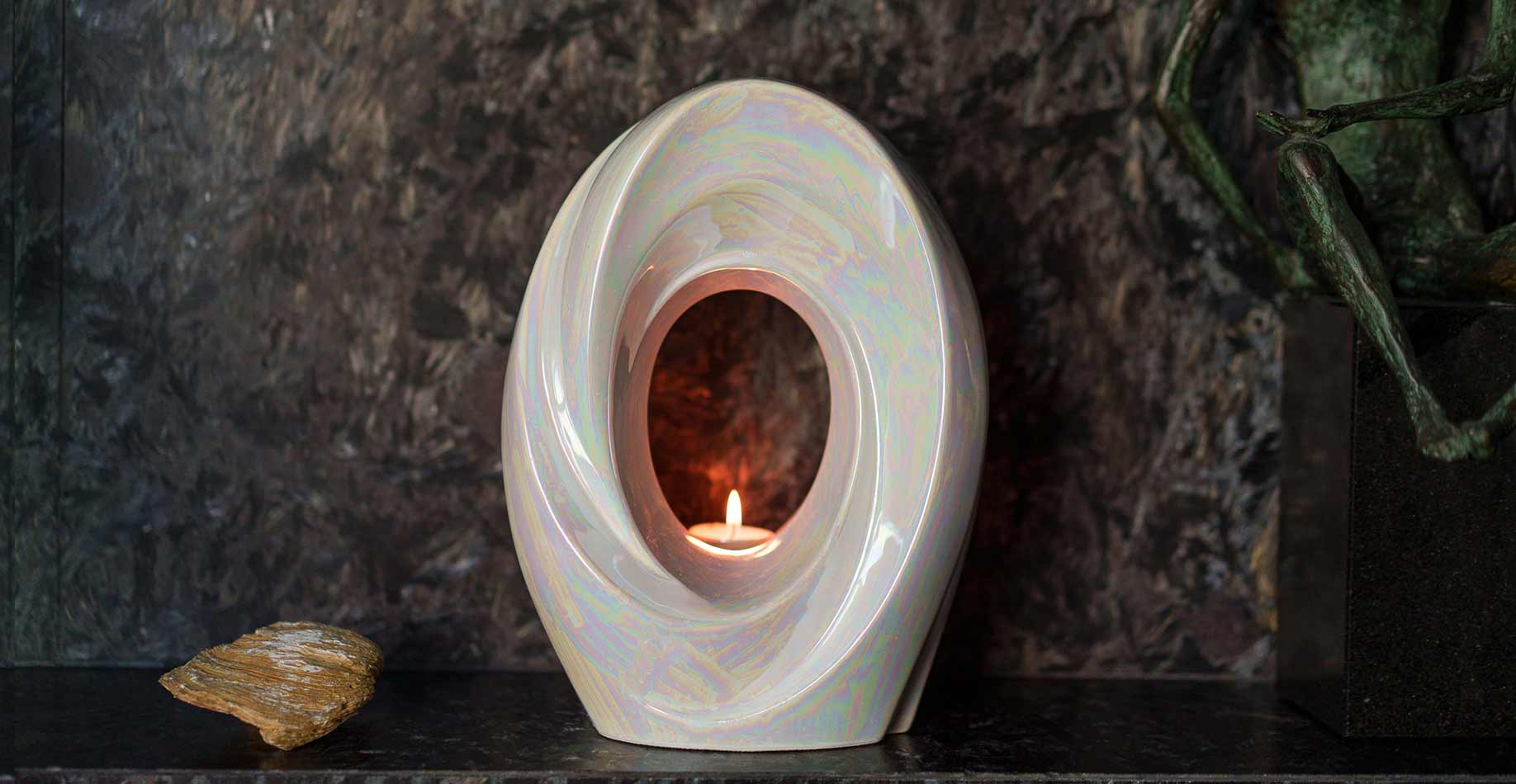 Pearlencent White Passage Adult Urns Banner