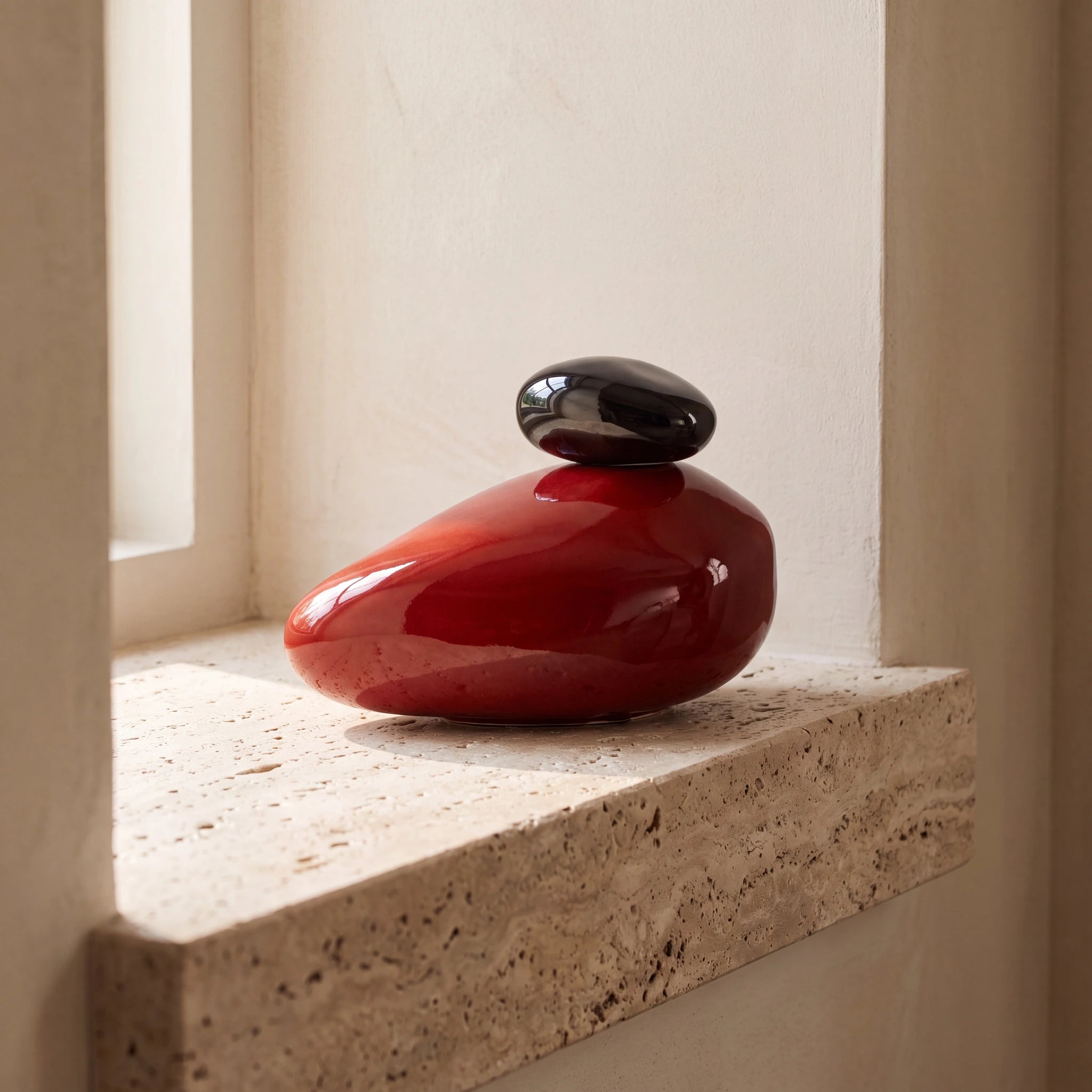 Pebbles Adult Cremation Urn for Ashes in Red and Black