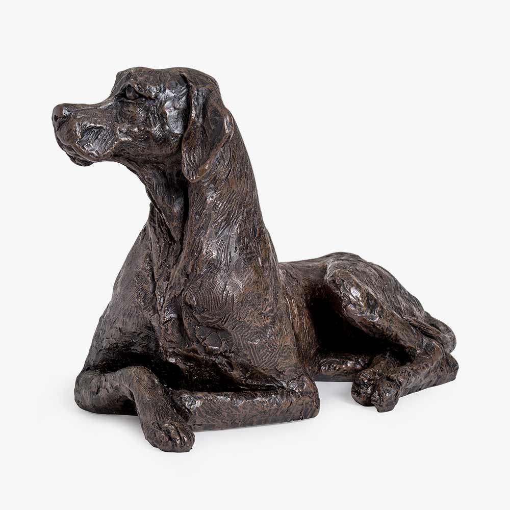 Pointer Urn for Ashes