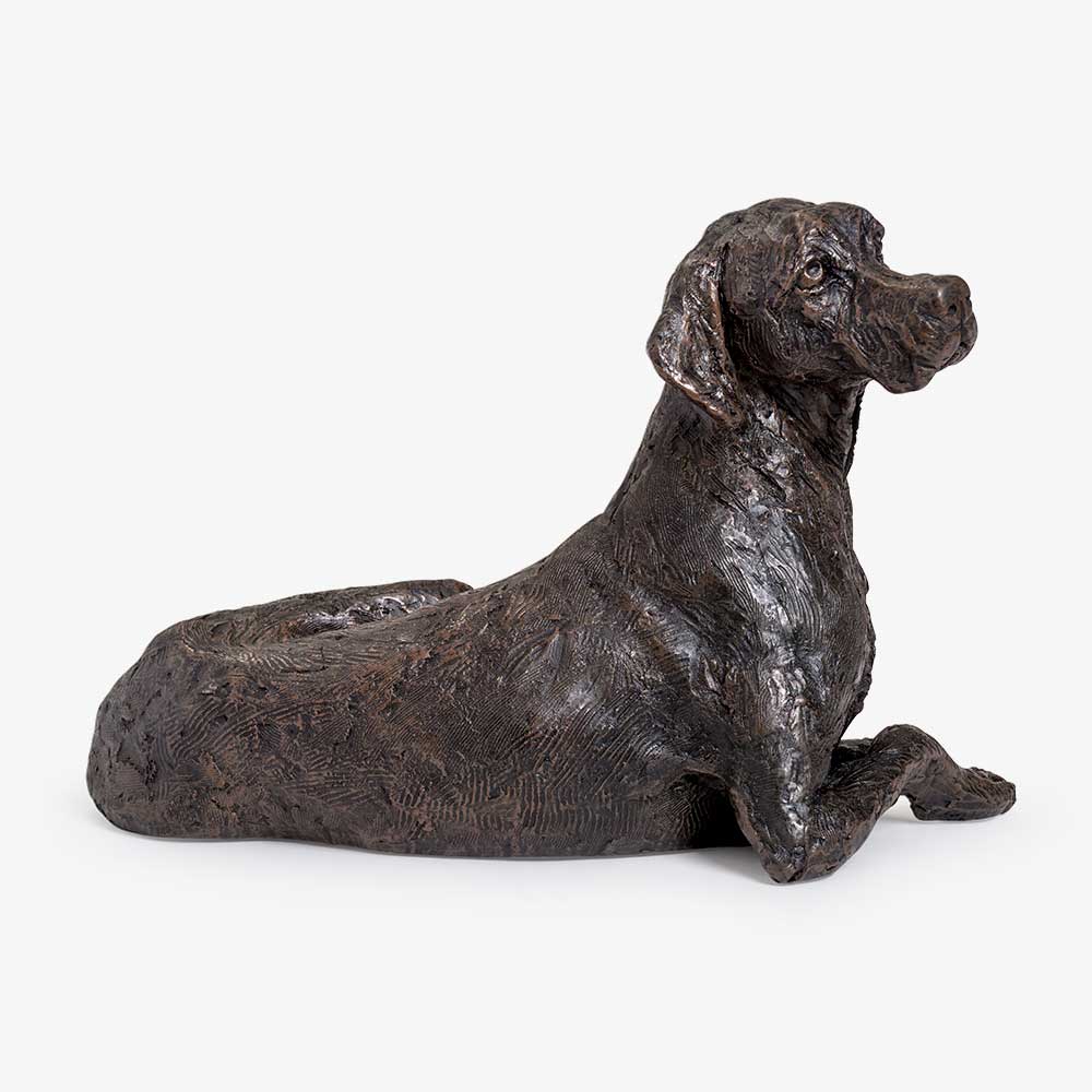 Pointer Urn for Ashes