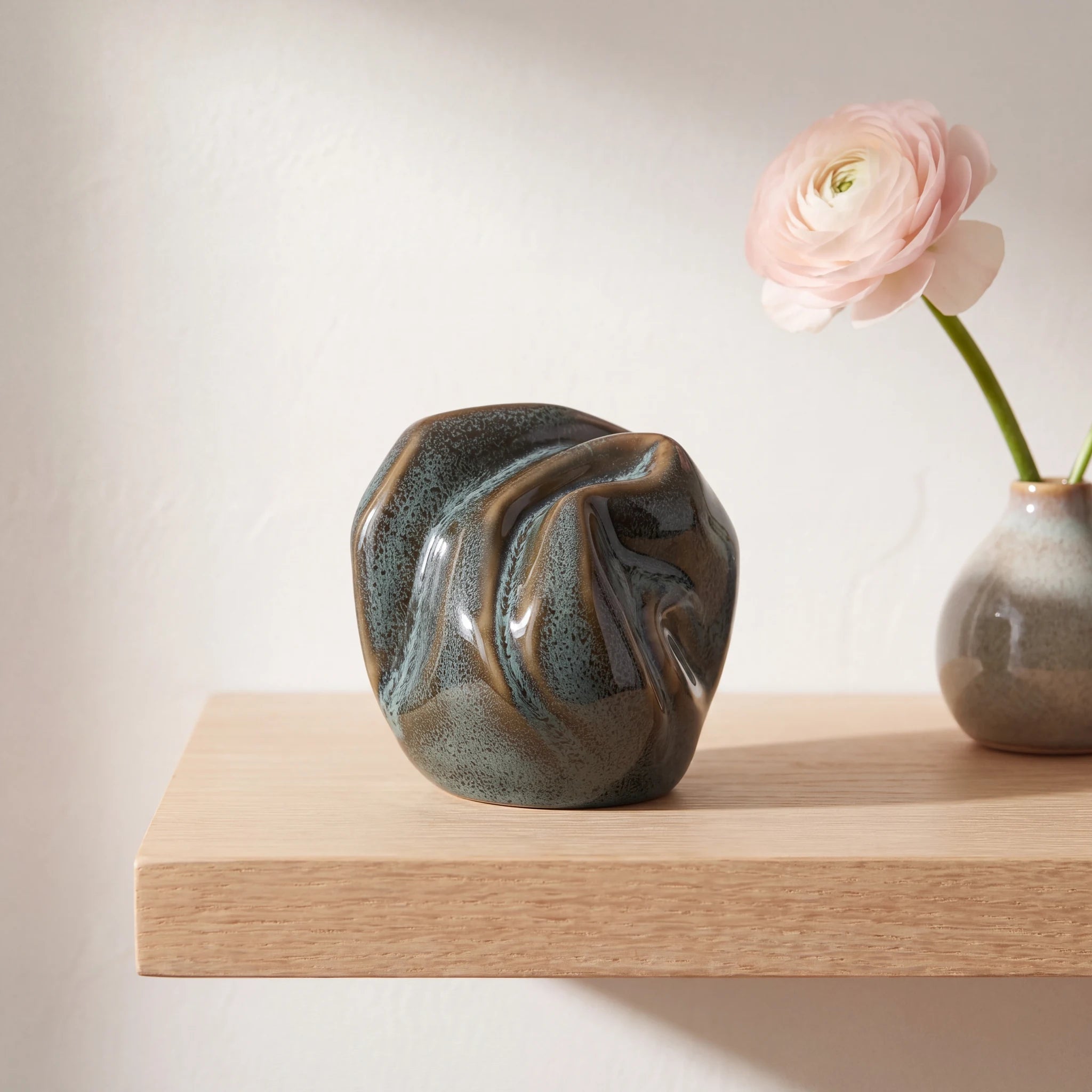 Precious Small Urn for Ashes in Oily Green