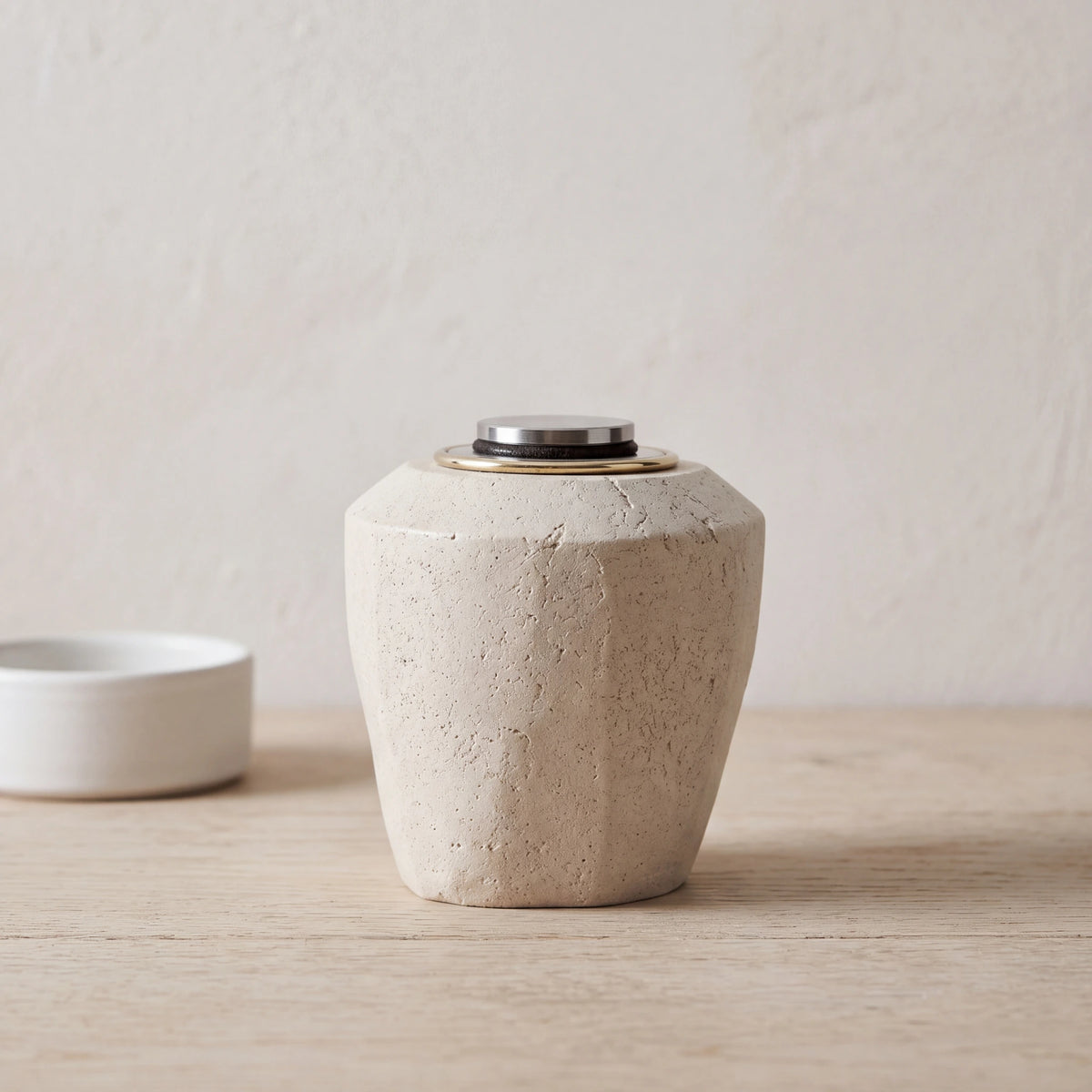 Primal-Small-Pet-Urn-for-Ashes-pet_bowl_ledge