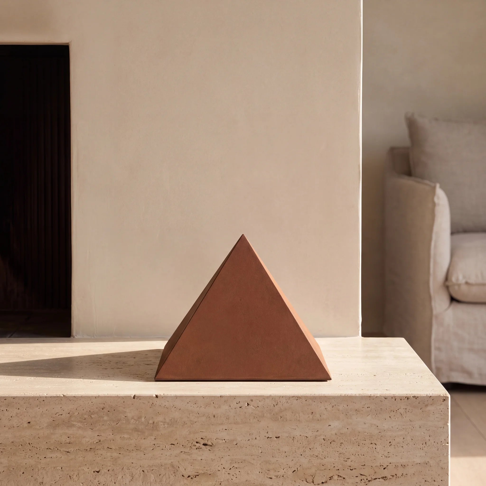 Pyramid-Medium-Urn-for-Ashes-in-Corten-Steel-amto_hearth
