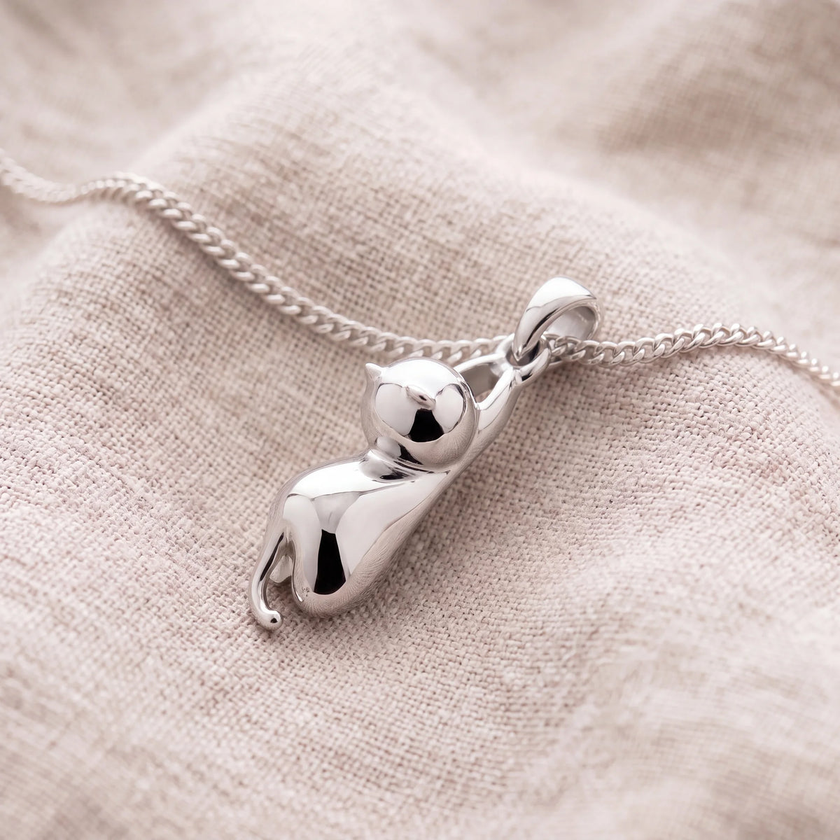 Self-fill-Hanging-Cat-Pet-Memorial-Ashes-Pendant-On-Linen
