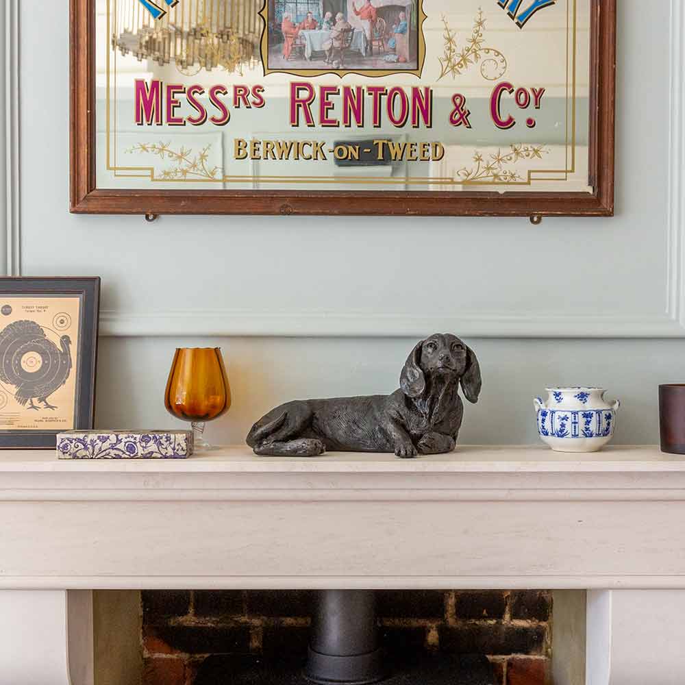 Short Haired Dachshund Urn for Ashes – Dog Urn