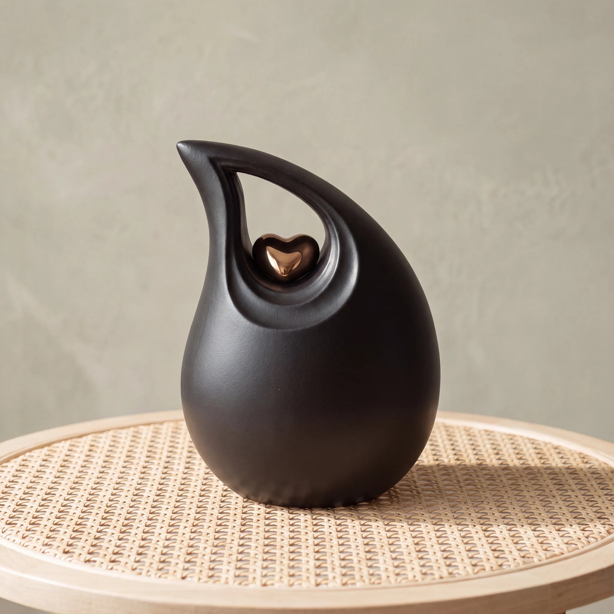 Teardrop Heart Cremation Urn for Ashes in Black and Gold