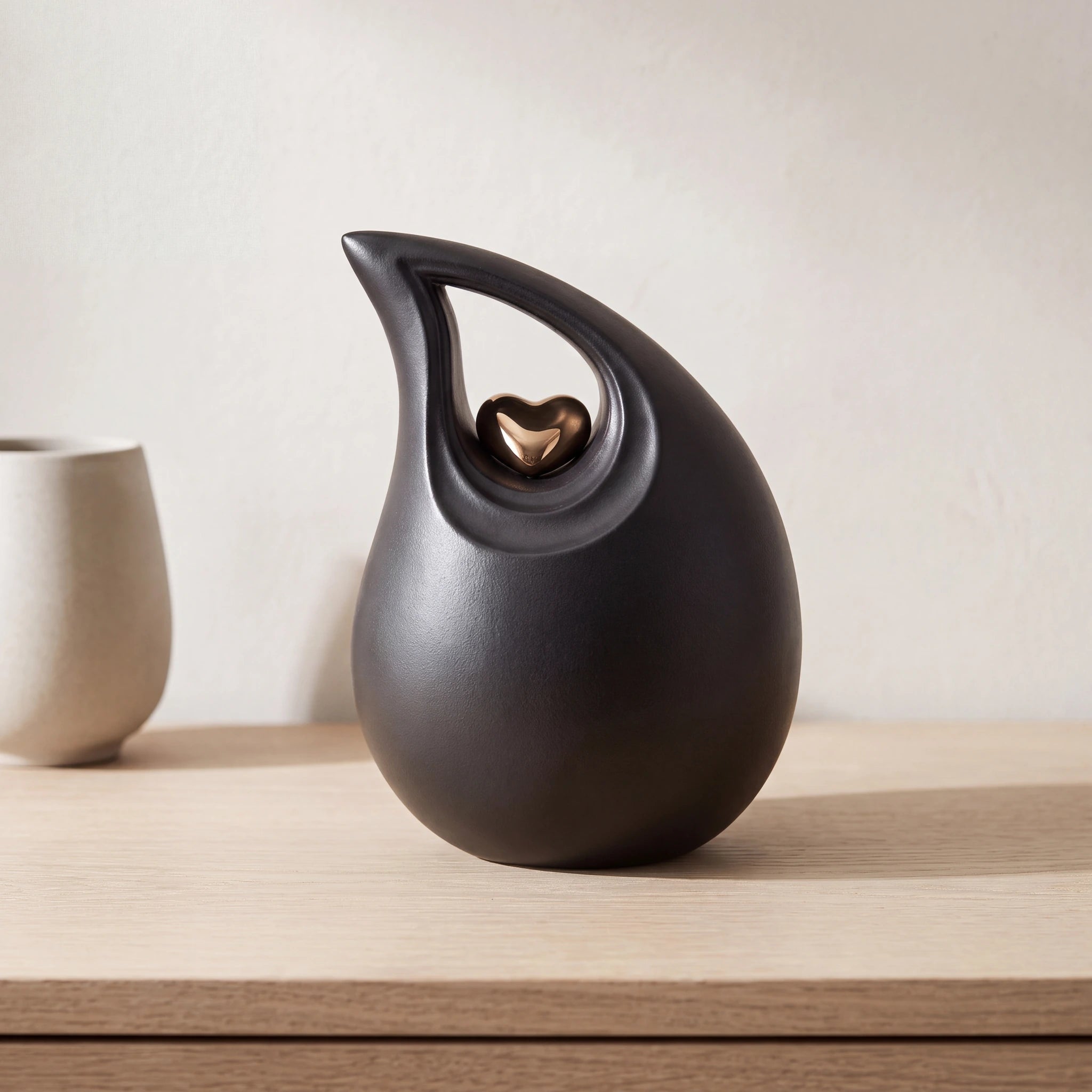 Teardrop Heart Cremation Urn for Ashes in Black and Gold