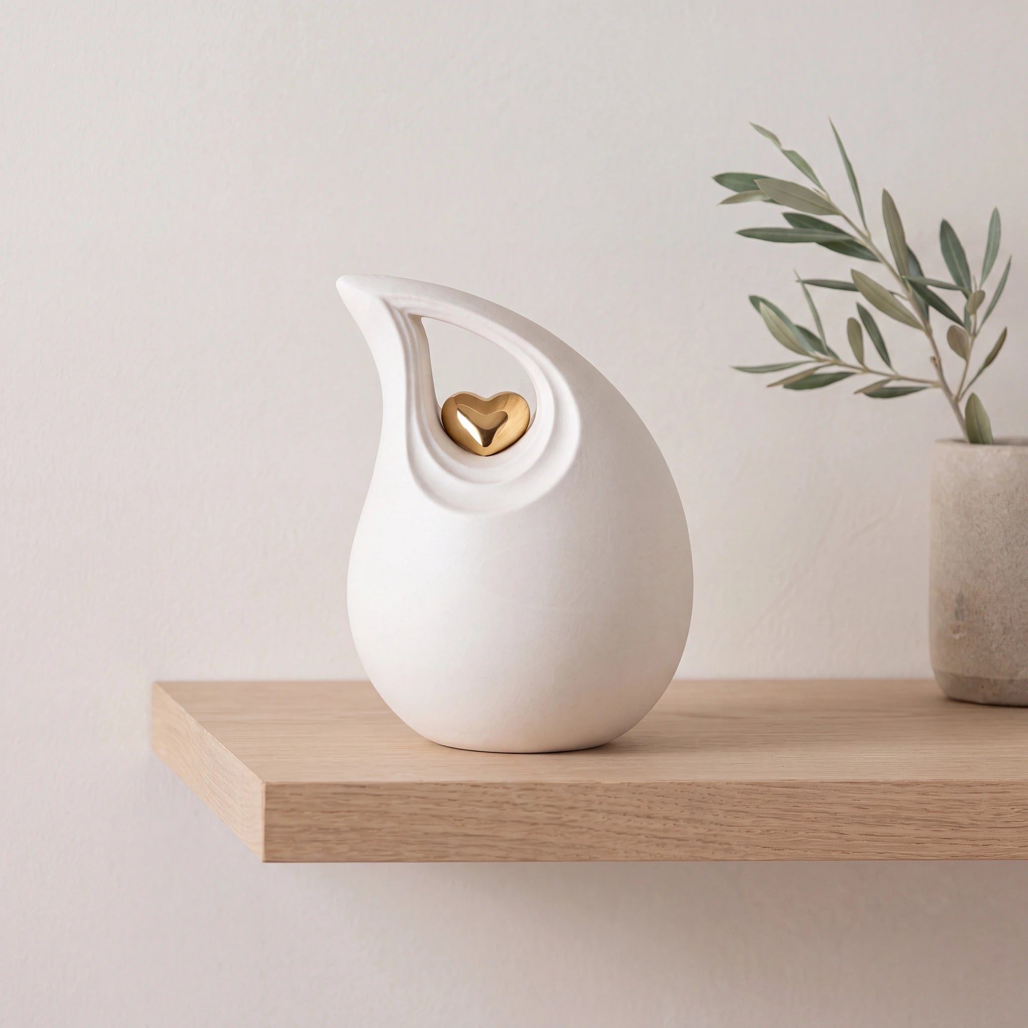 Teardrop Heart Cremation Urn for Ashes in White and Gold
