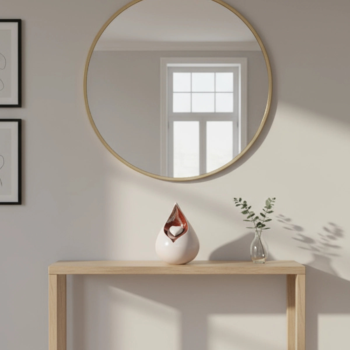 Teardrop Medium Urn for Ashes with Heart in White and Brown