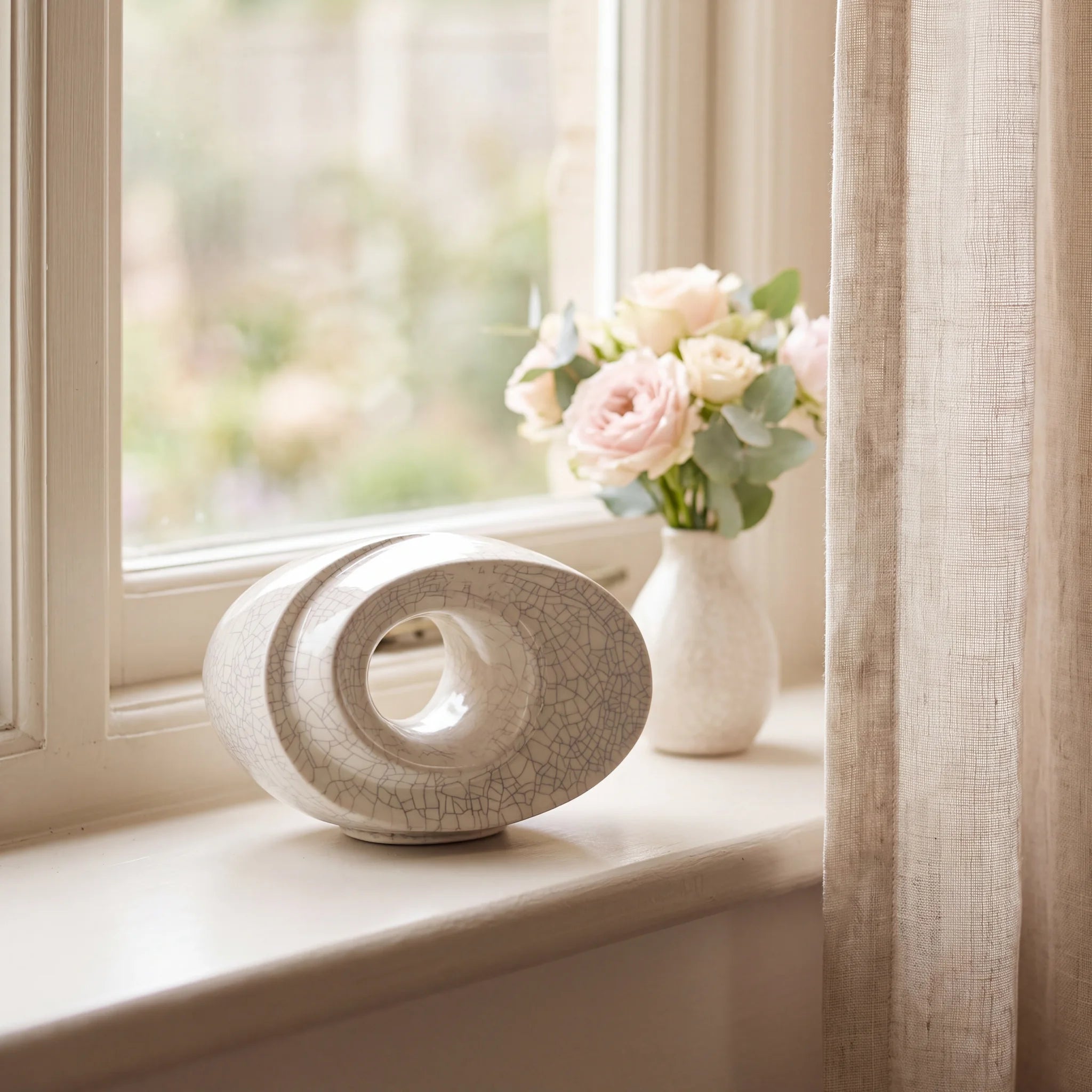 The-Passage-Small-Urn-for-Ashes-in-Crackle-Glaze-keepsake_windowsill_posy-Right-Angle