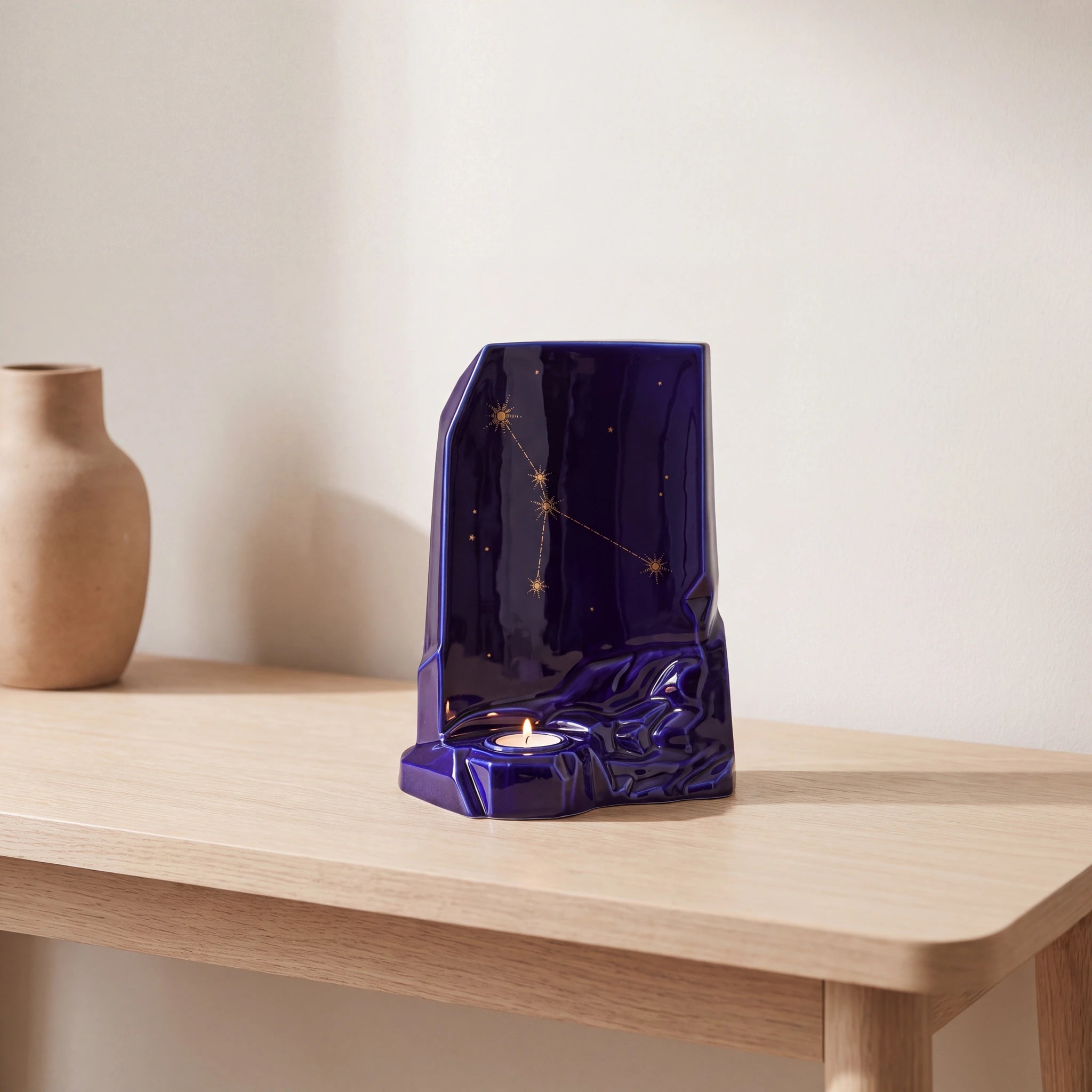 Zodiac-Cancer-Adult-Cremation-Urn-for-Ashes-Oak-Console