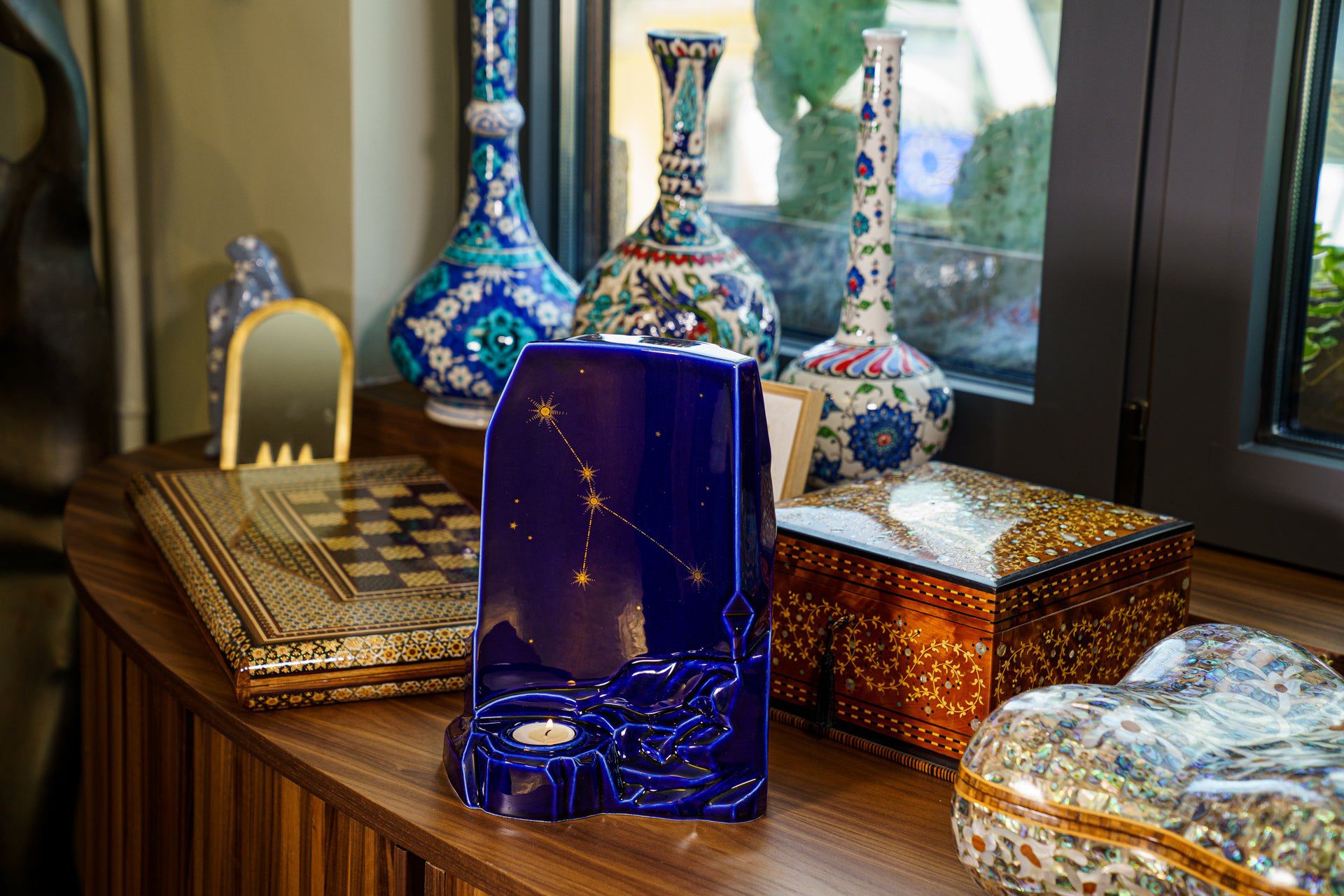 Zodiac Cancer Adult Cremation Urn for Ashes