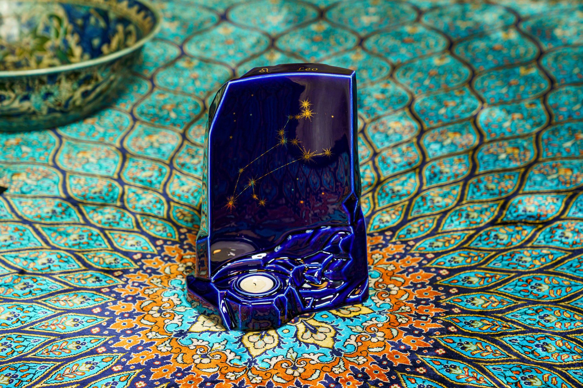 Zodiac Leo Adult Cremation Urn for Ashes