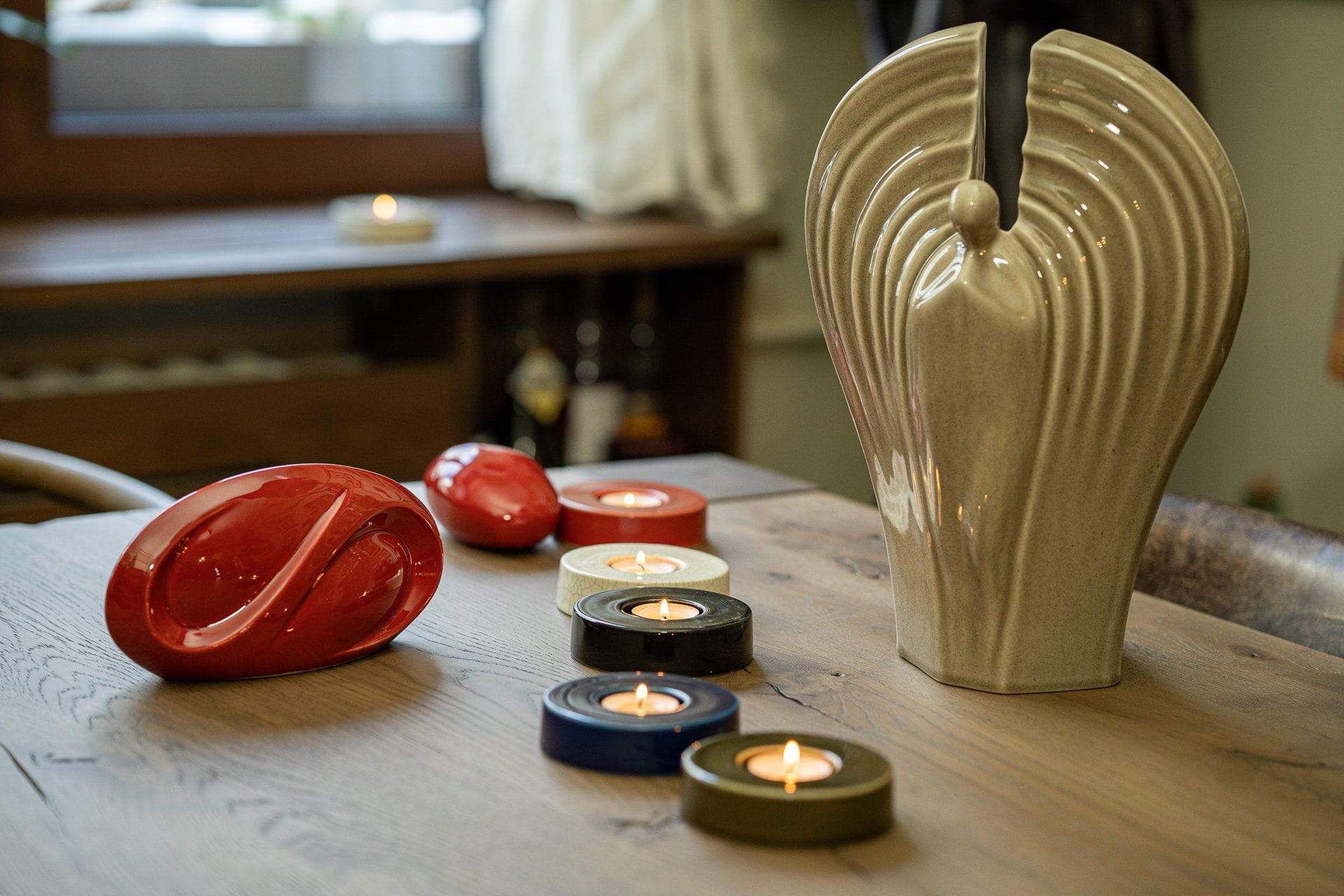 Caleo Candle Holder for Cremation Urns in Light Sand