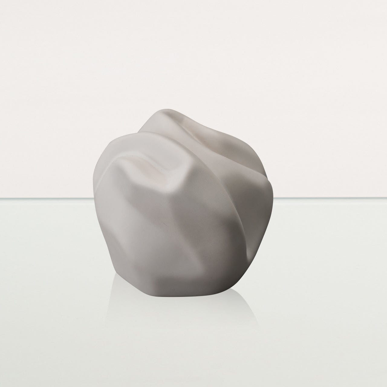 Precious Small Urn for Ashes in Matte White