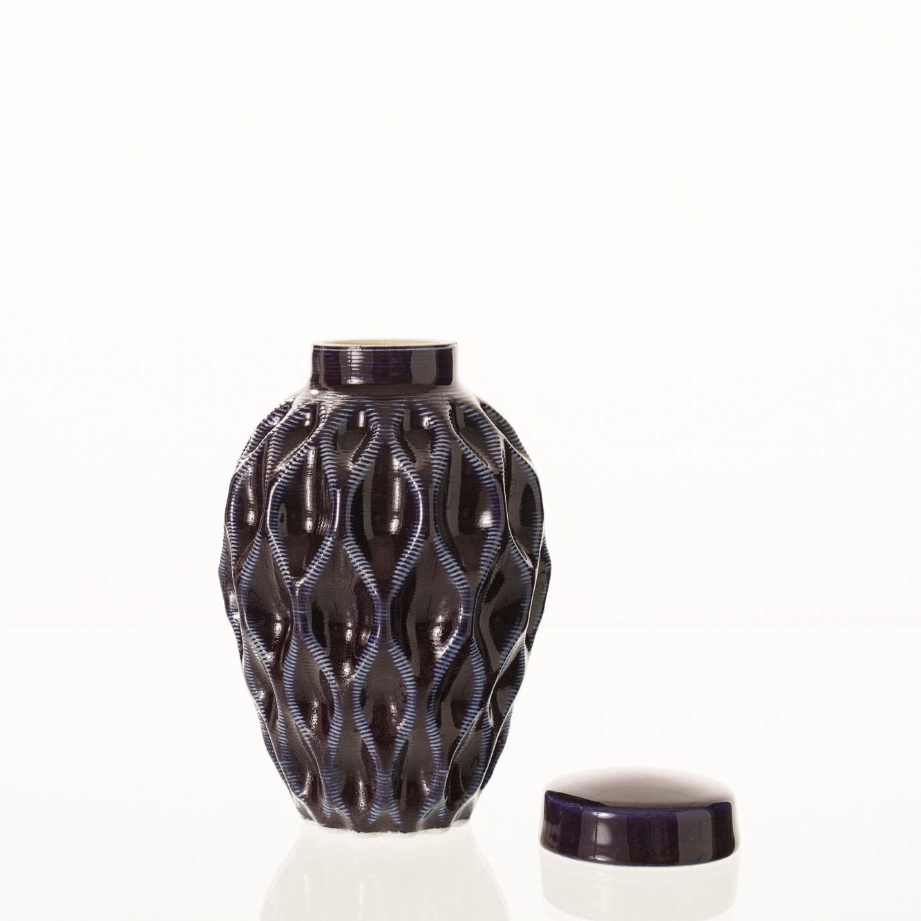 Echo Keepsake Urn for Ashes in Purple
