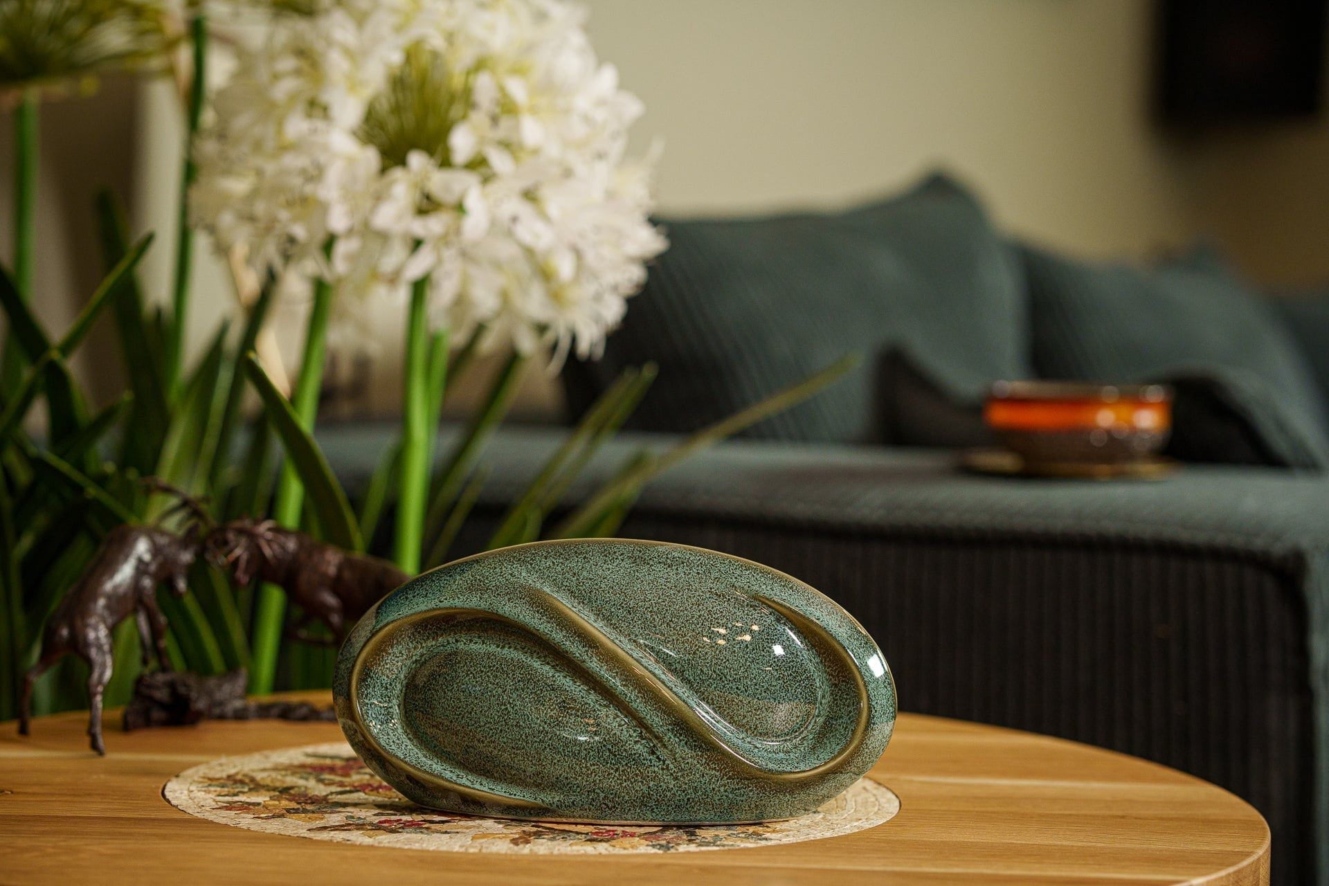 Infinity Small Urn for Ashes in Oily Green