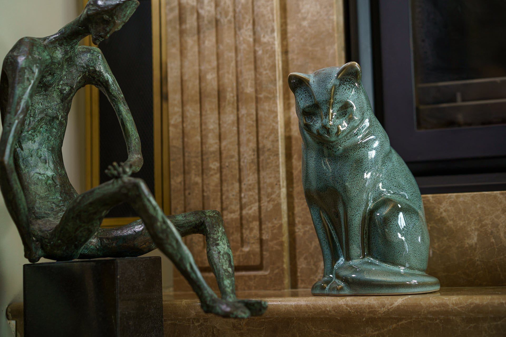 Sitting Cat Pet Urn for Ashes in Blue Melange