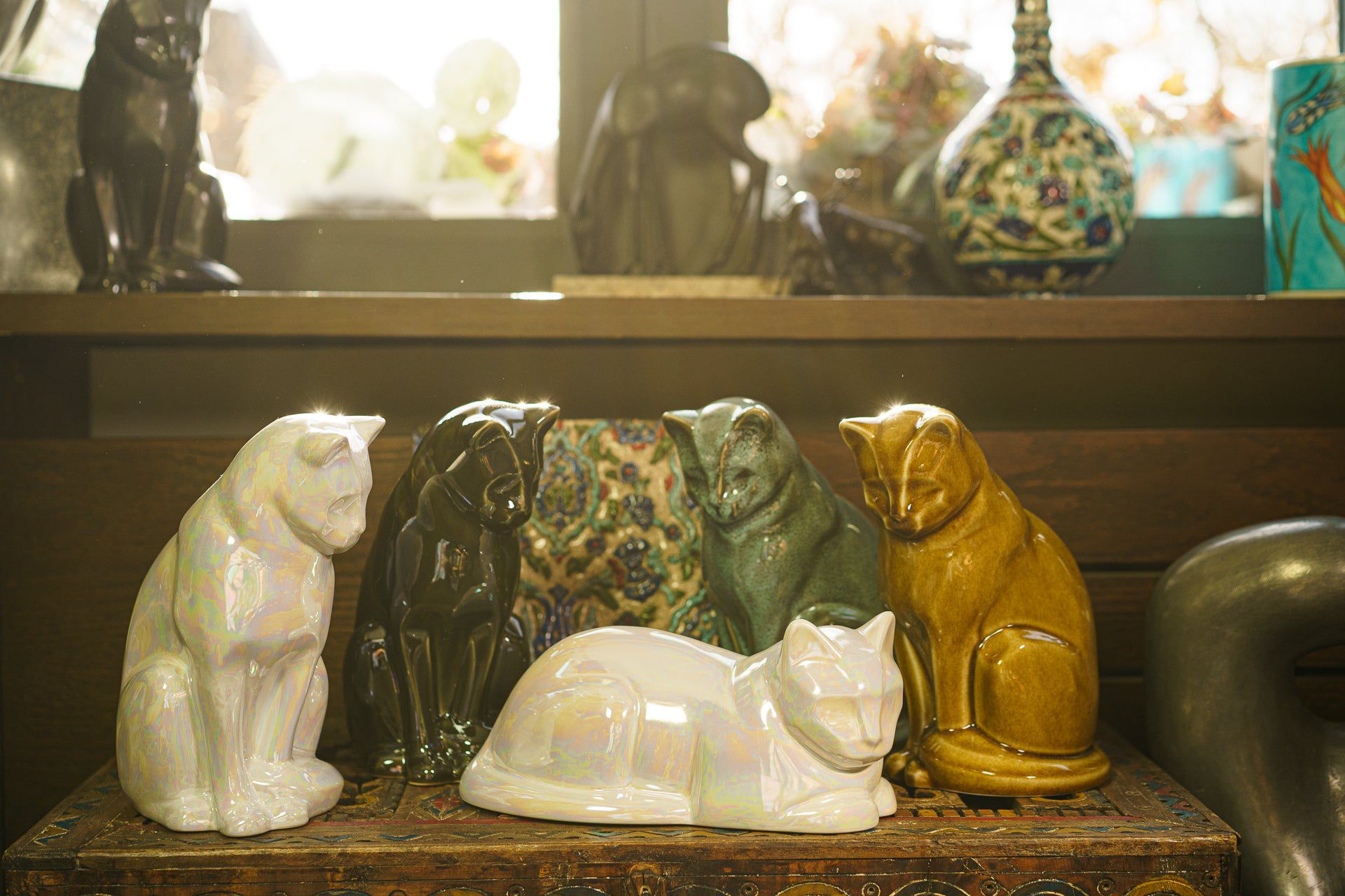 Sitting Cat Pet Urn for Ashes in Oily Green