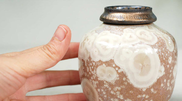5 Beige Keepsake Urns for Ashes 