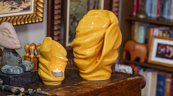 5 Sleek Modern Urns for Ashes to have in your home