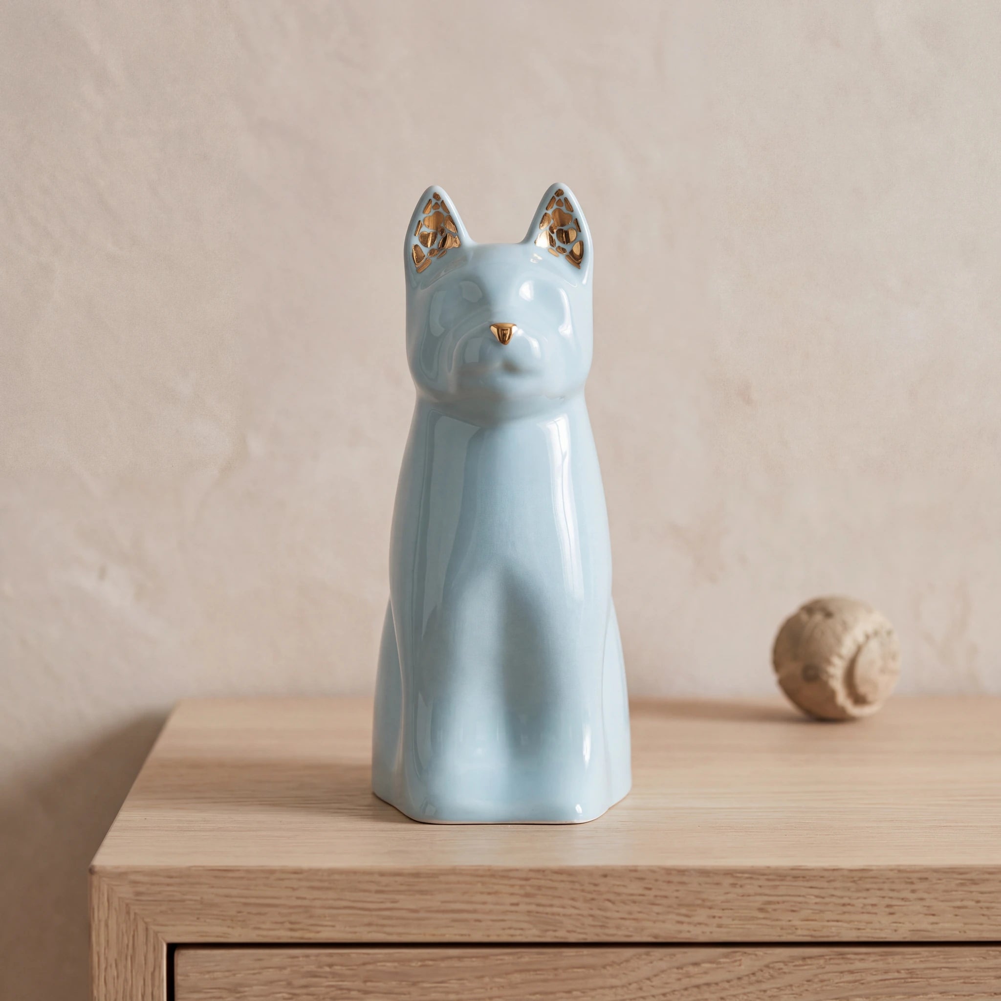 Barkley-Dog-Urn-for-Ashes-in-Light-Blue-pet_console_ball