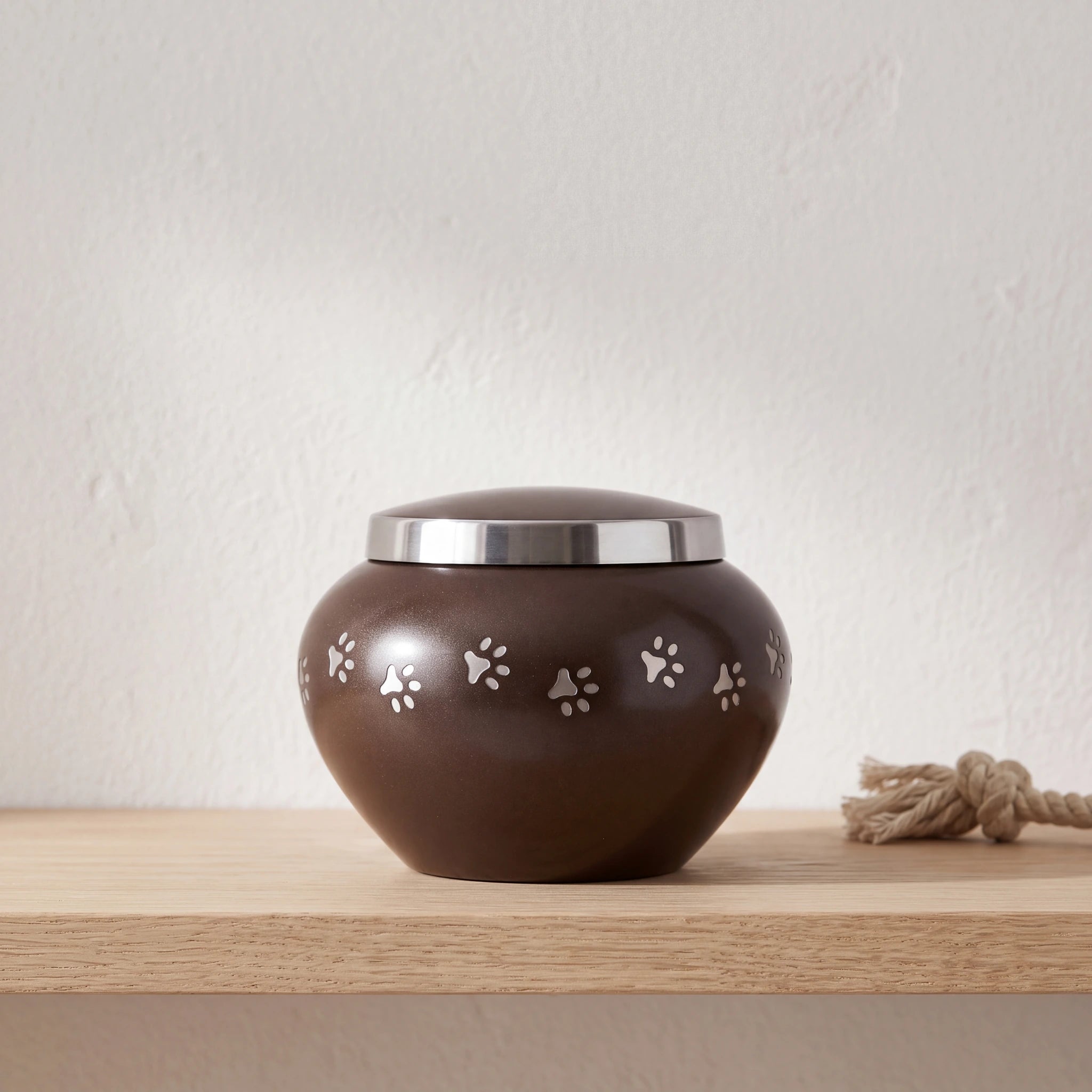 Classic-Pawprints-Pet-Urn-for-Ashes-in-Dark-Brown-Silver-Medium-pet_soft_toy_shelf