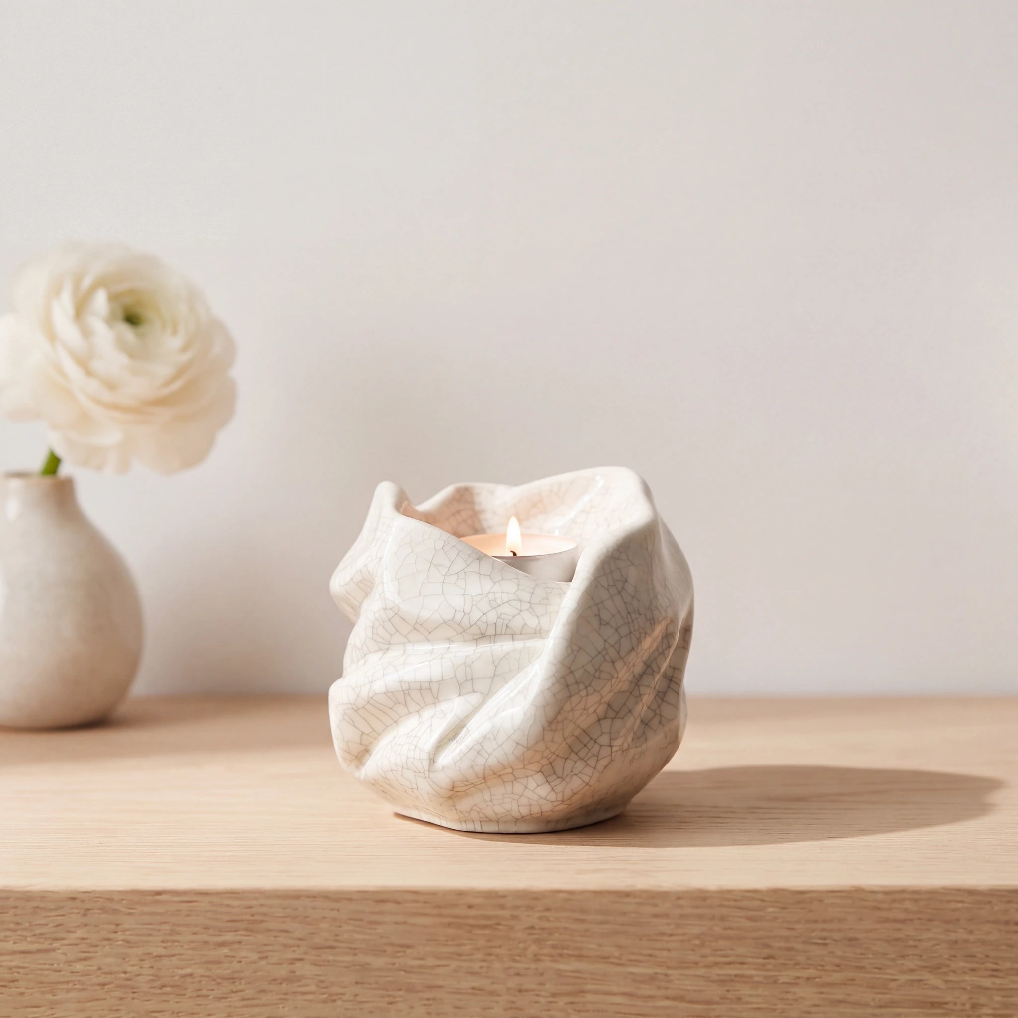 Comfort-Candle-Small-Urn-for-Ashes-in-Crackle-Glaze-keepsake_bud_vase