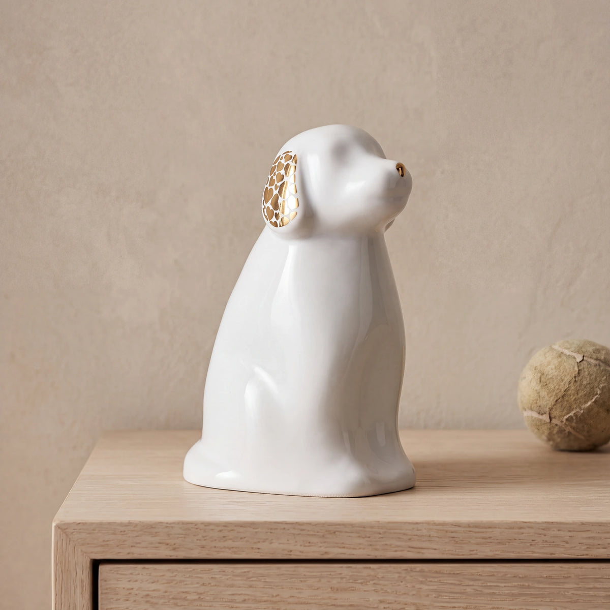 Cuddle-Dog-Urn-for-Ashes-in-White-pet_console_ball
