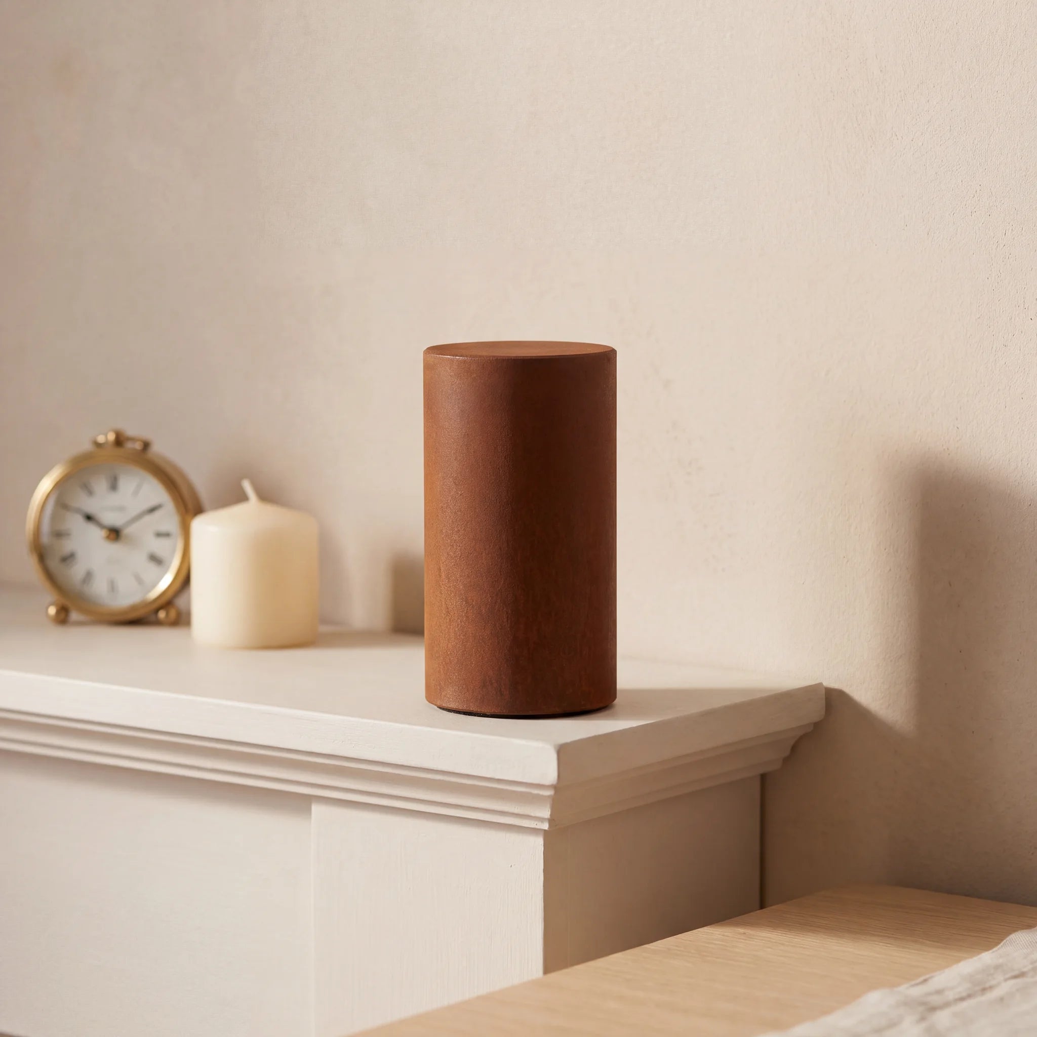 Cylinder-Small-Urn-for-Ashes-in-Corten-Steel-keepsake_candle_clock
