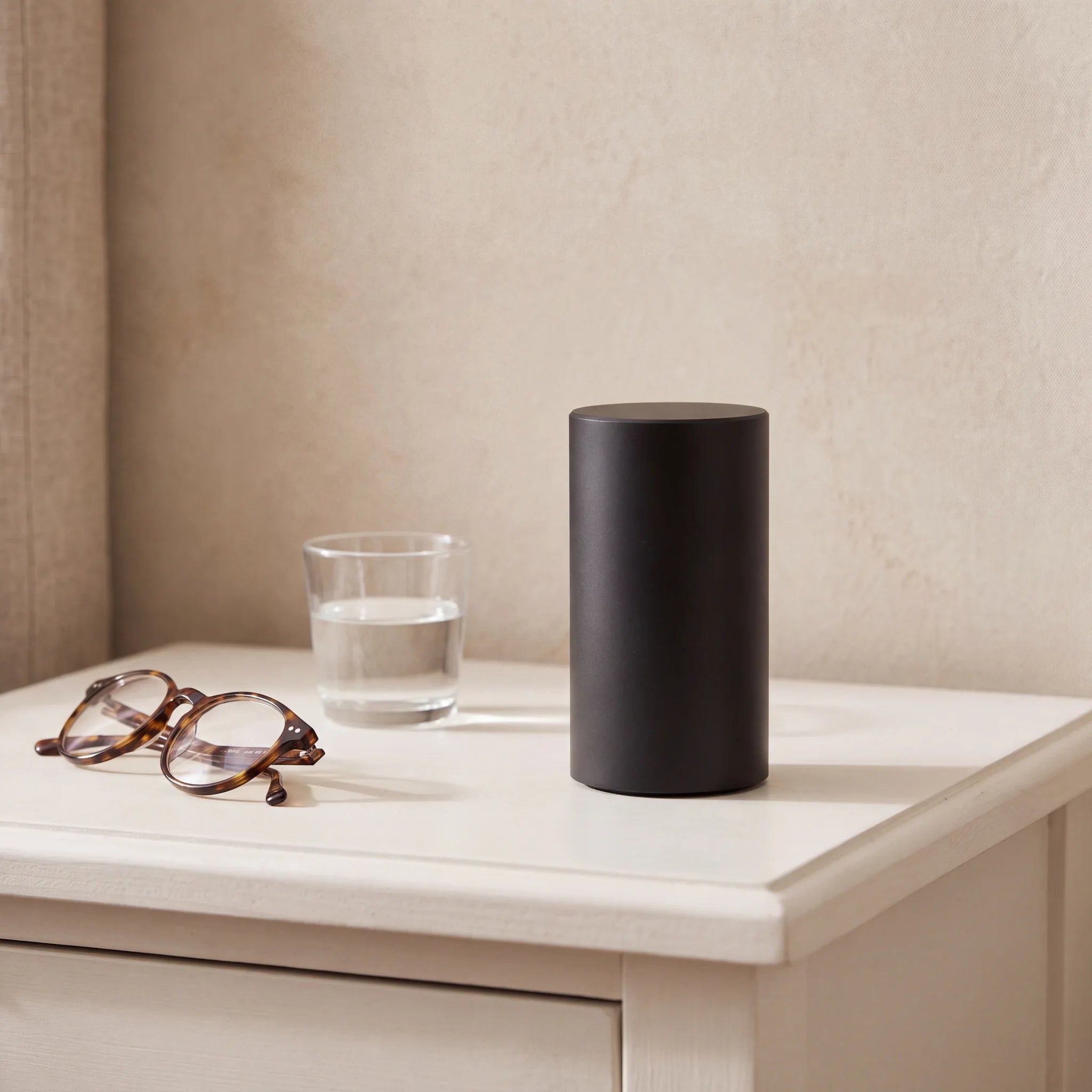 Cylinder-Small-Urn-for-Ashes-in-Matte-Black-Stainless-Steel-keepsake_bedside_glasses