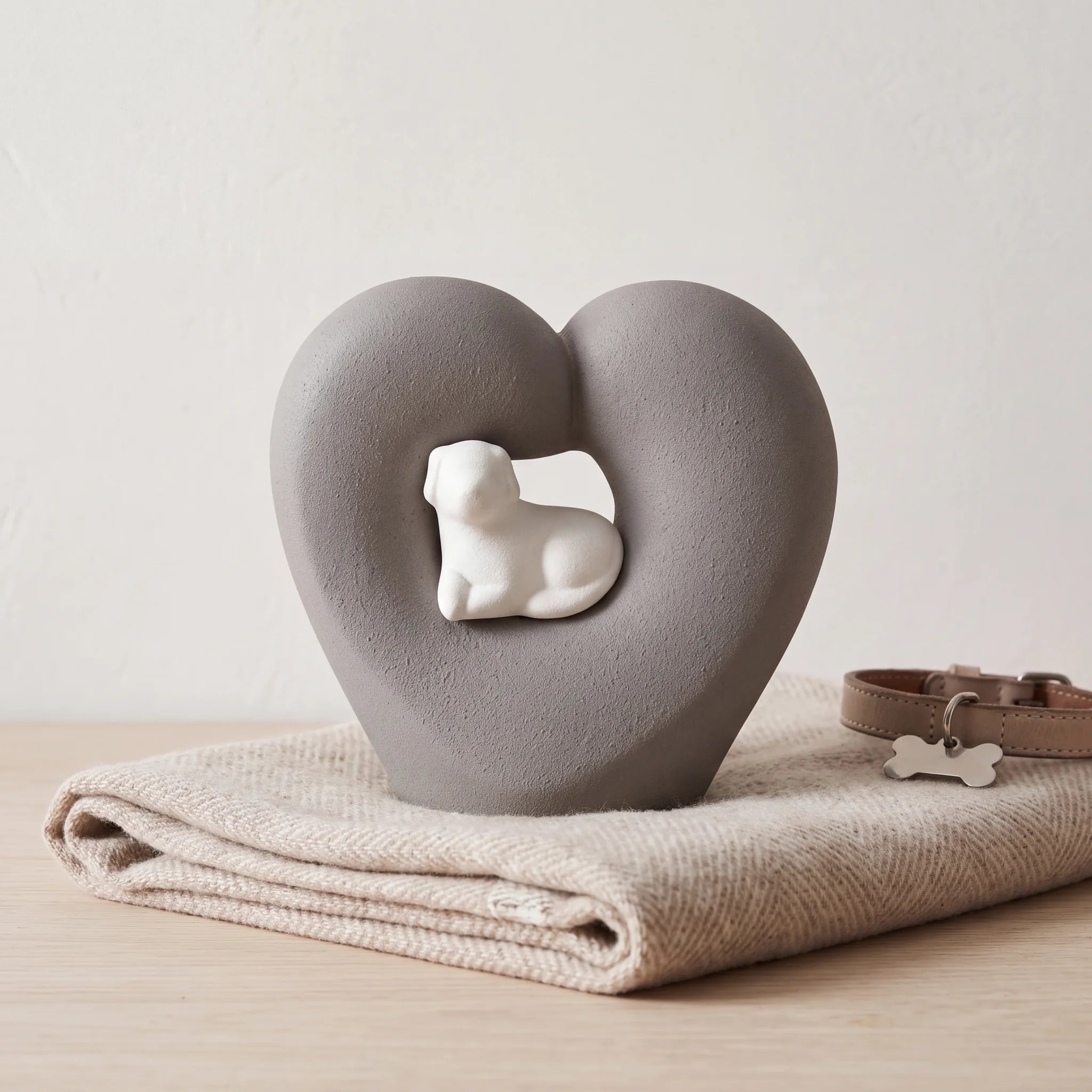 Dog-Heart-Pet-Urn-for-Ashes-in-Grey-White-pet_blanket_fold
