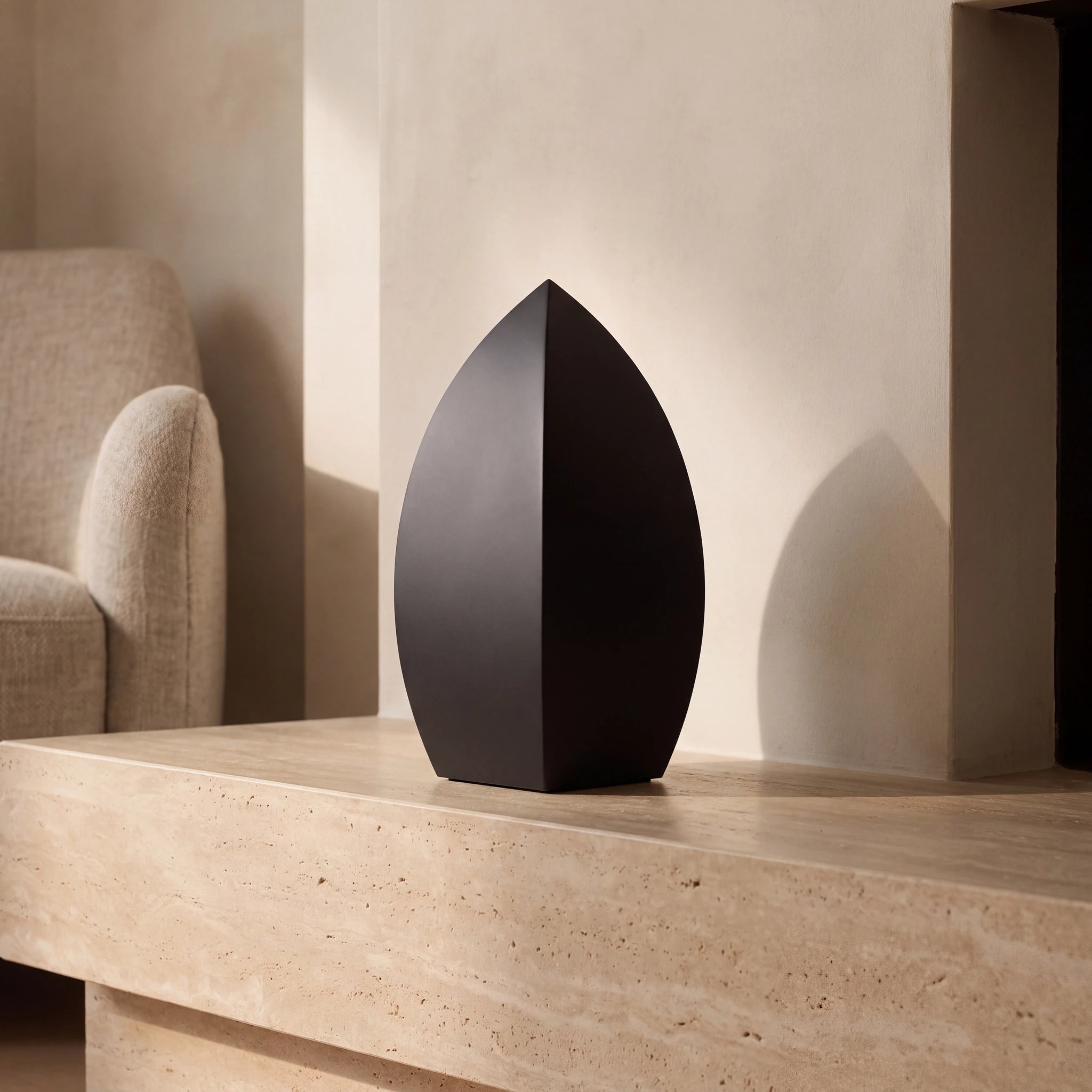 Drop-Medium-Urn-for-Ashes-in-Matte-Black-Stainless-Steel-amto_hearth