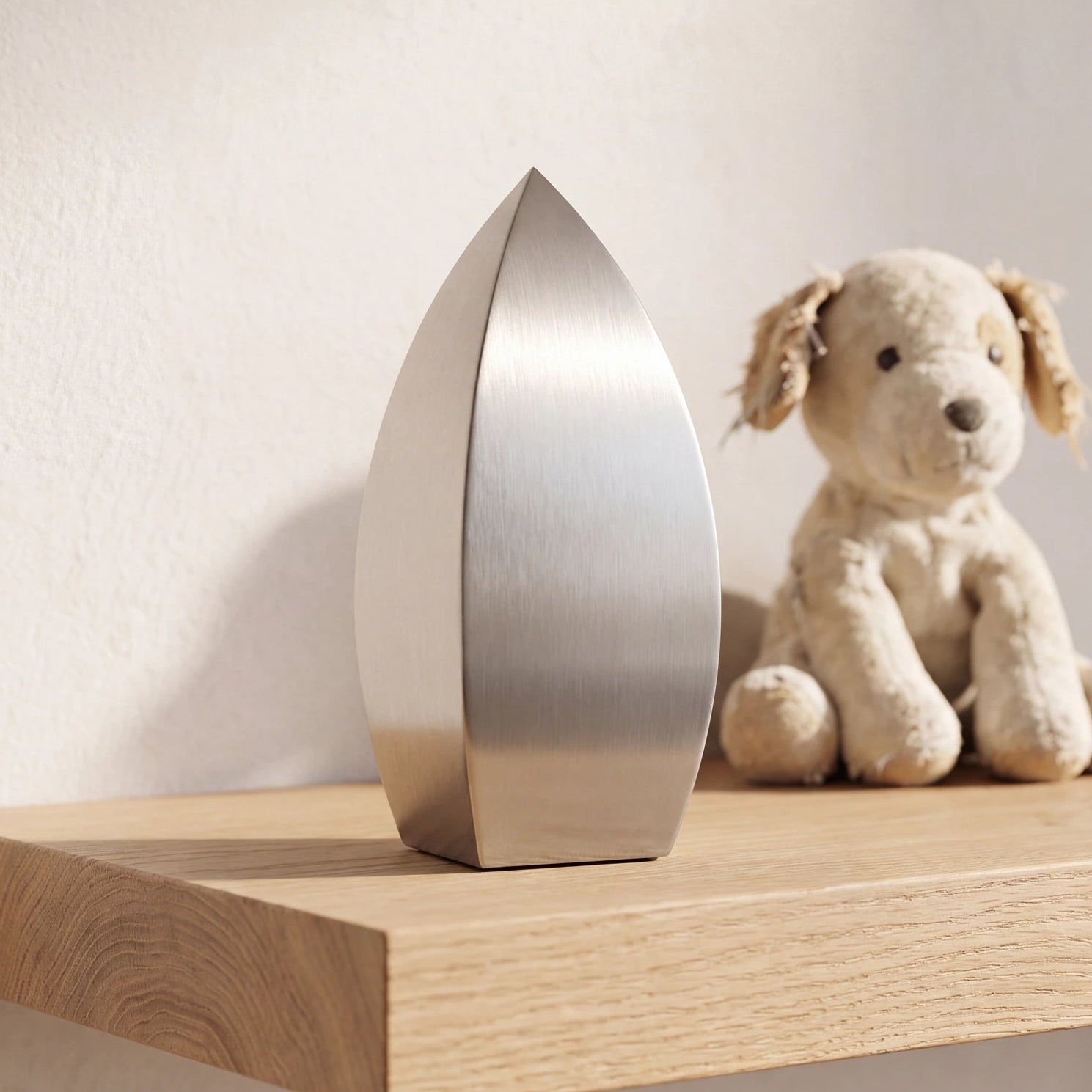 Drop-Pet-Urn-for-Ashes-in-Stainless-Steel-pet_soft_toy_shelf