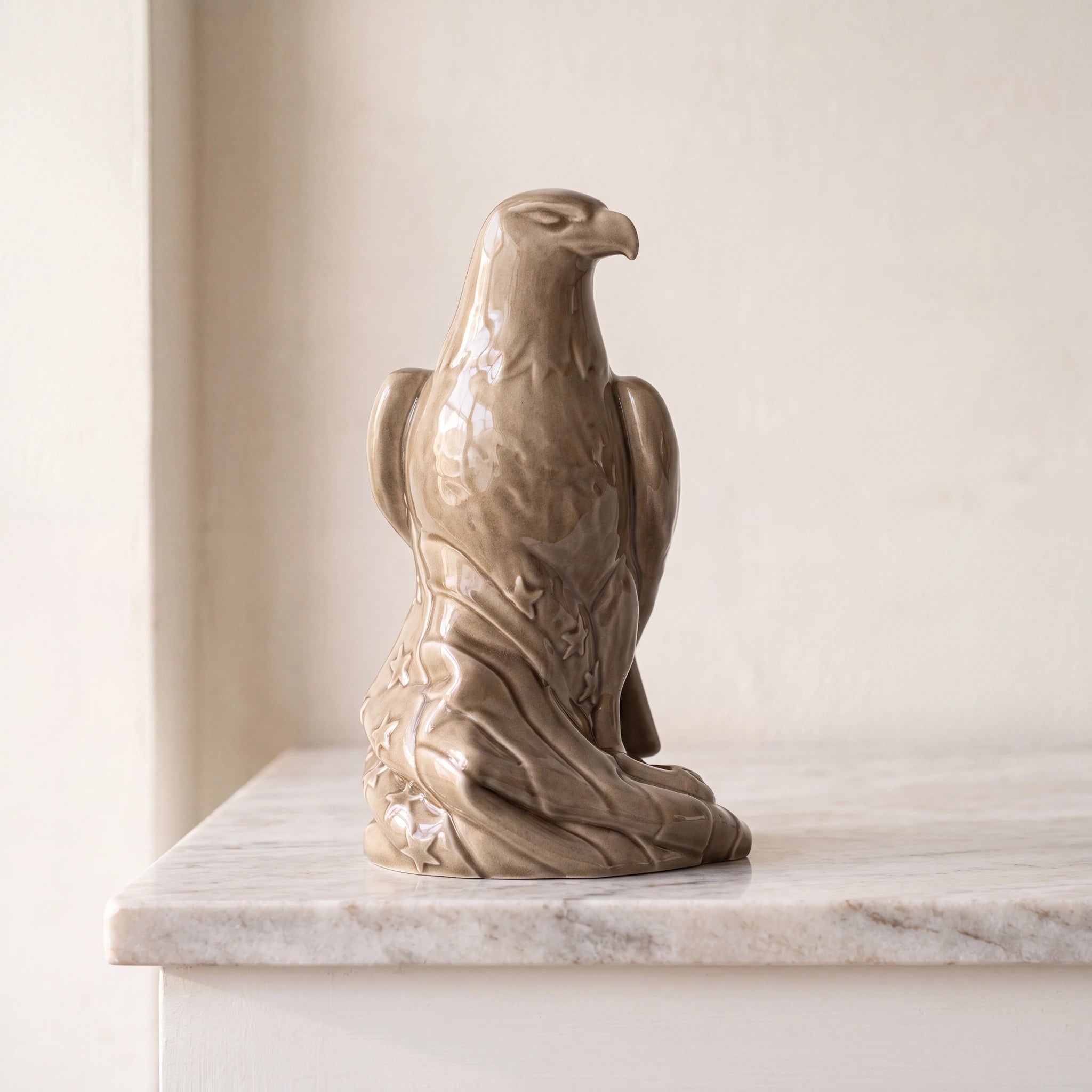 Eagle Adult Cremation Urn for Ashes in Dark Beige
